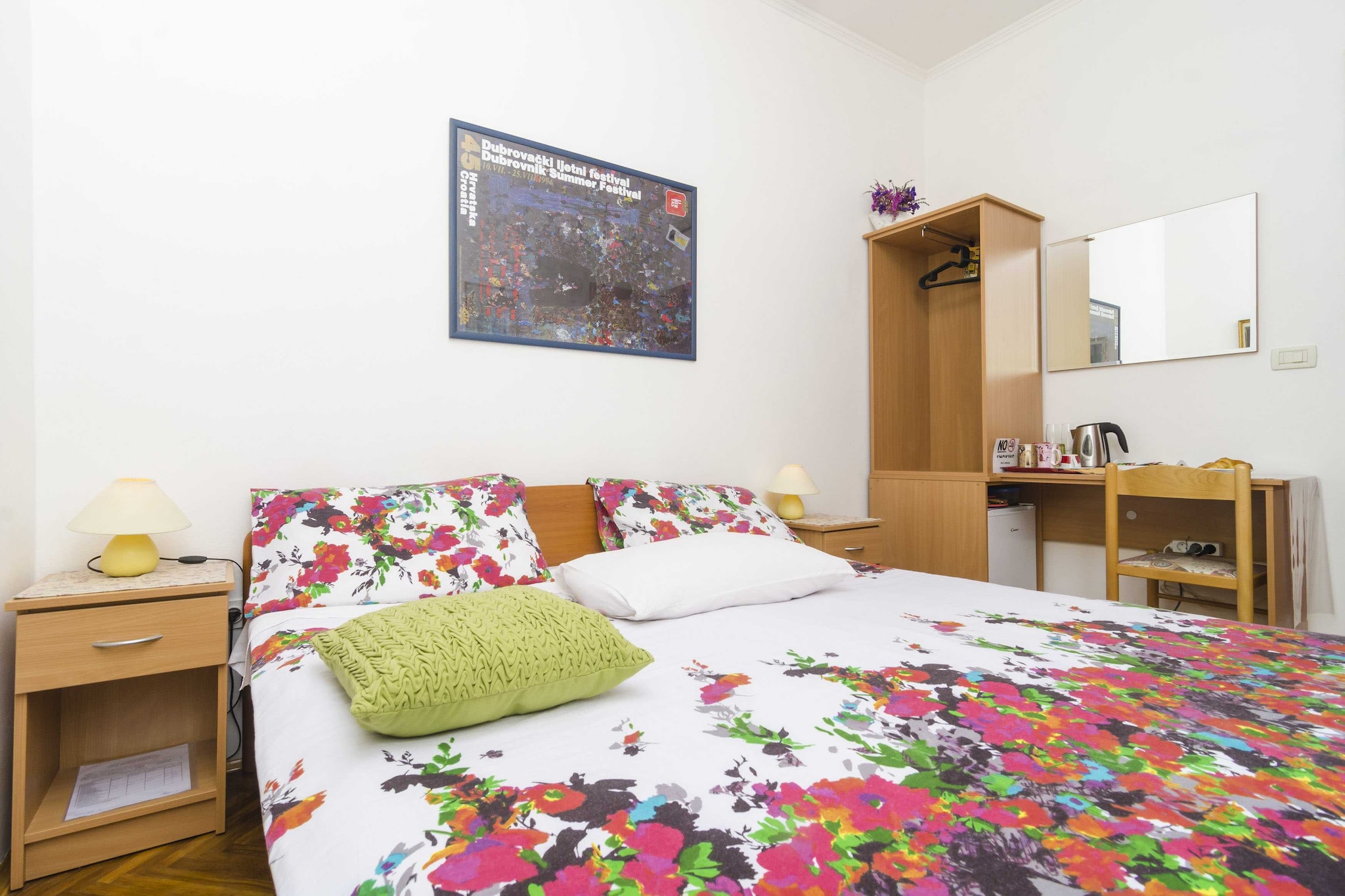 Rooms Lovrijenac - Double Room with Sea View(1)-Slaapkamer