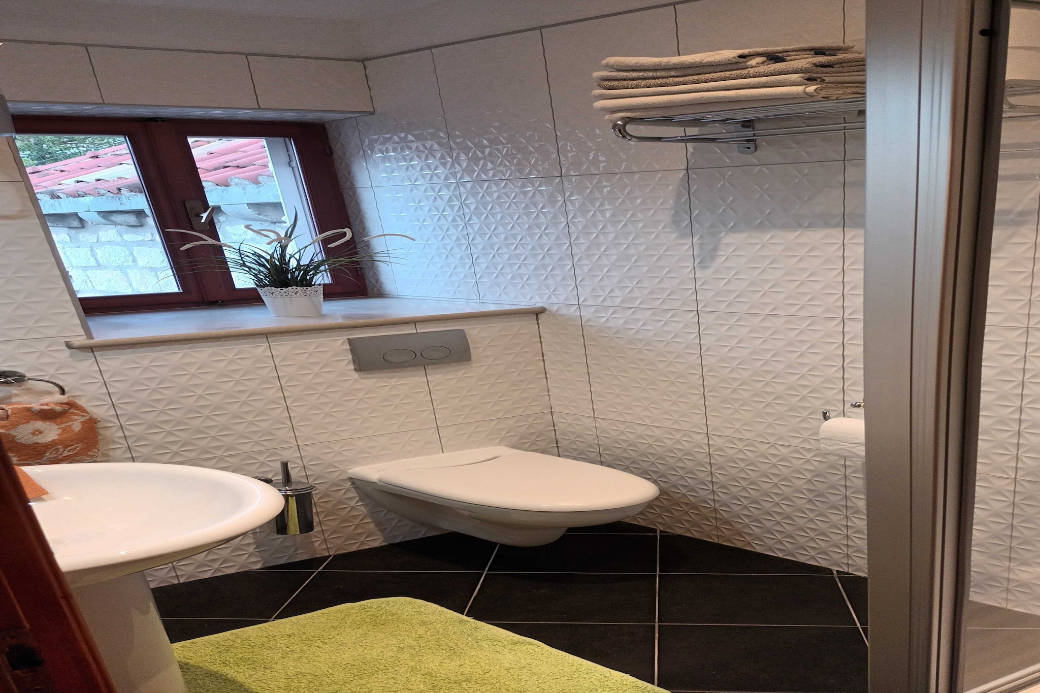 Rooms Lovrijenac -Twin or Double Room (2)-Badkamer