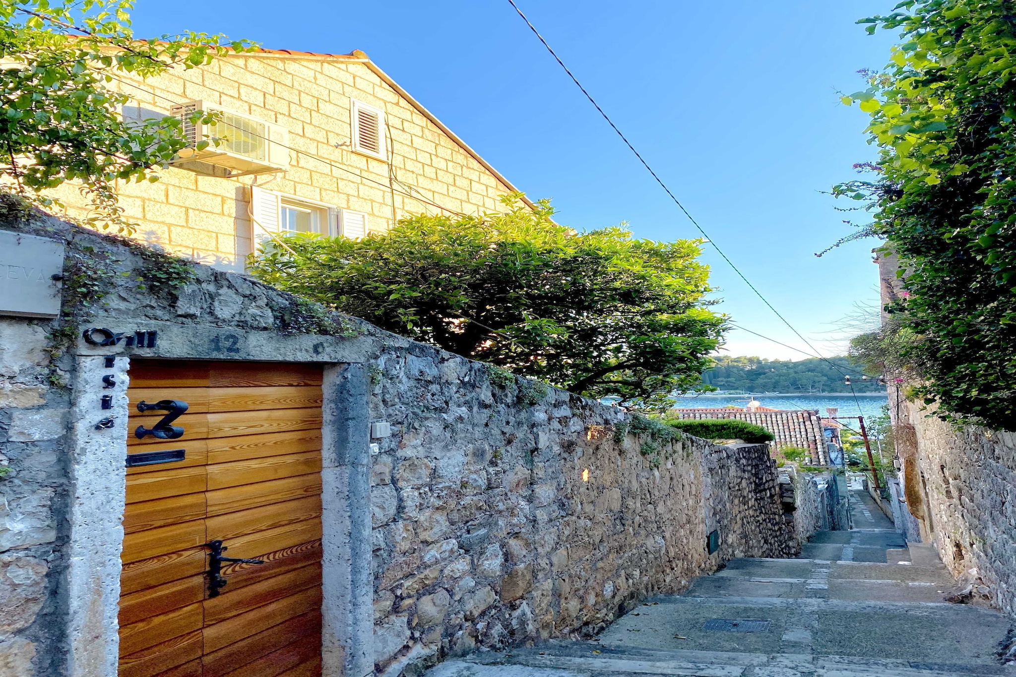 Villa Vista Old Town - Four Bedroom House with Terrace and Sea View-Im Freien