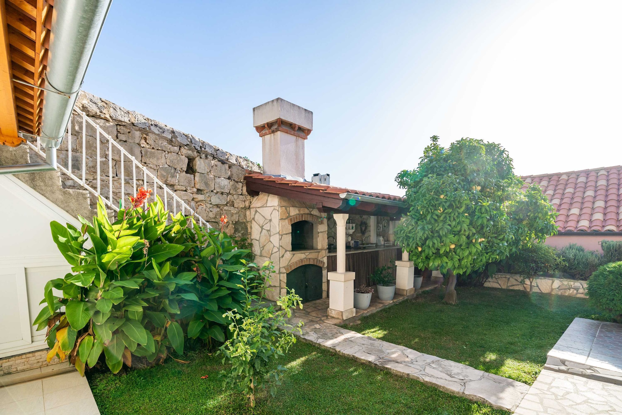Villa Vista Old Town - Four Bedroom House with Terrace and Sea View-Im Freien