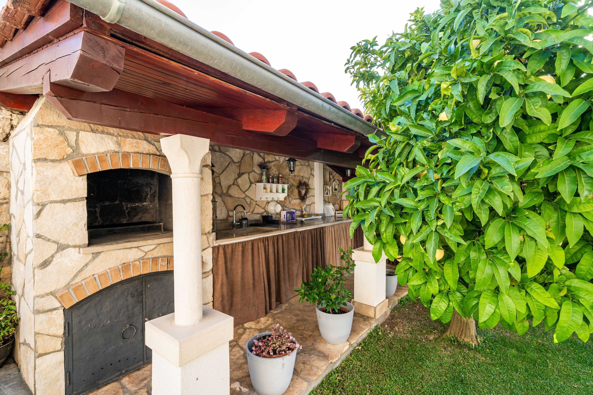 Villa Vista Old Town - Four Bedroom House with Terrace and Sea View-Im Freien