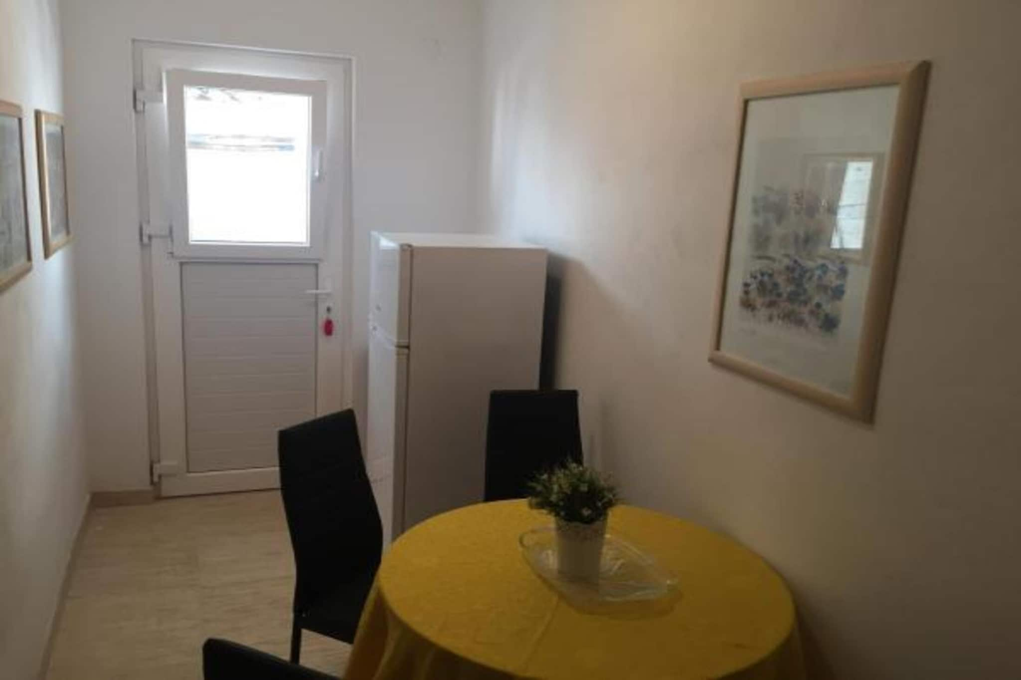 Apartments Kalajzic- Comfort Two Bedroom Apartment with Terrace(A1) (ST)