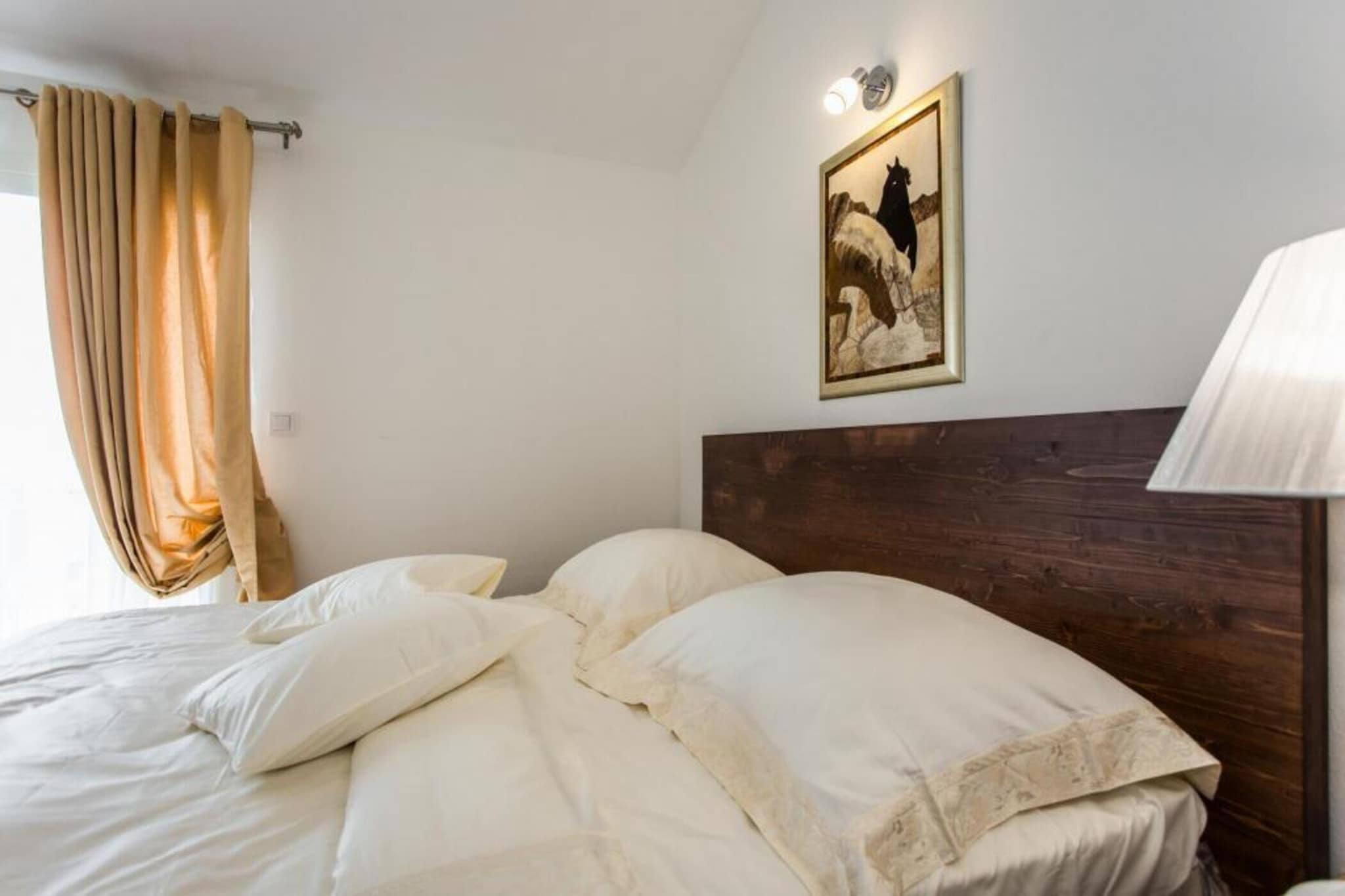 Villa Suzy Lux- Duplex Two Bedroom Villa with Swimming Pool and Sea View-Slaapkamer