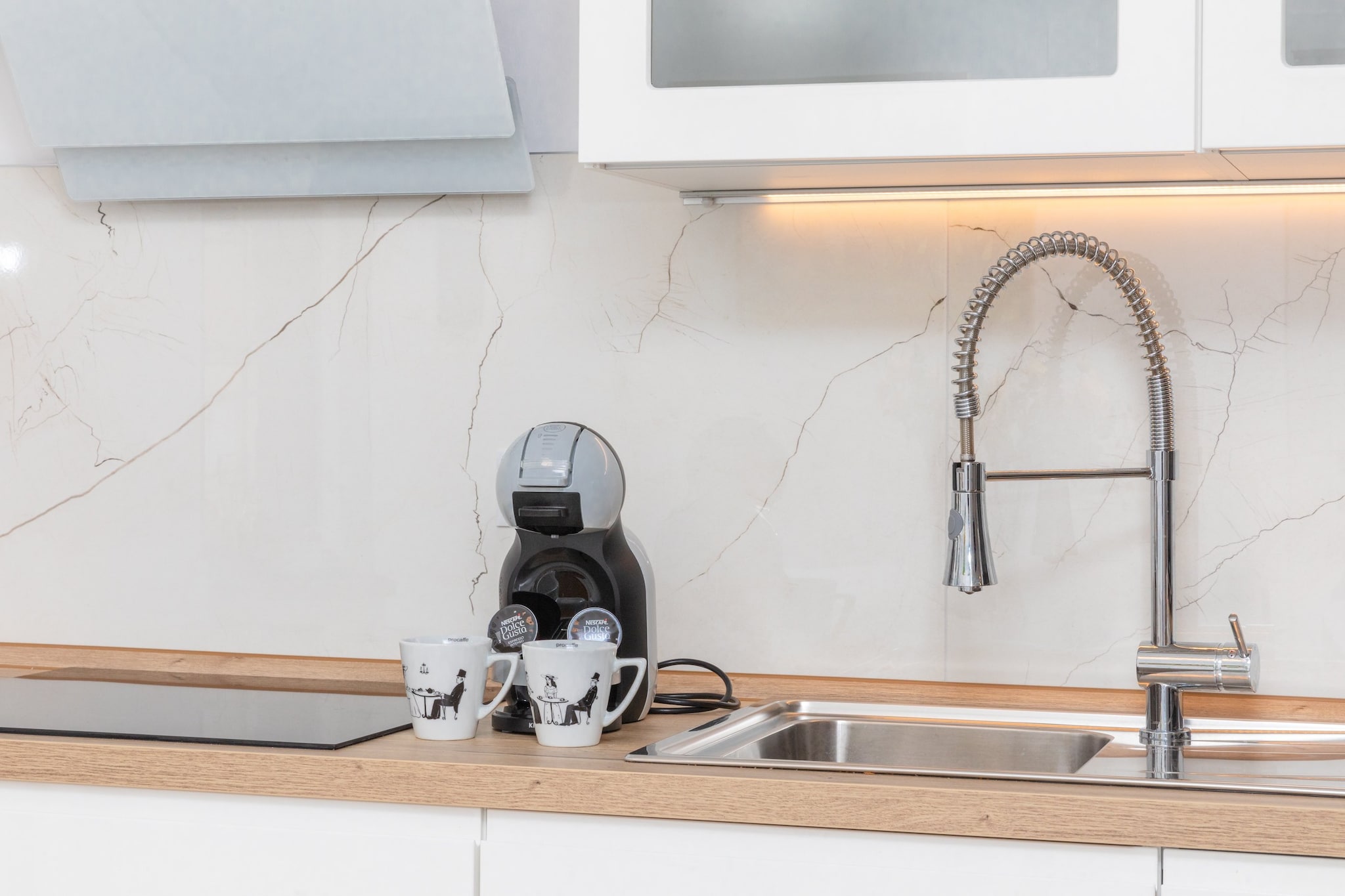 Apartments Tino- Two Bedroom Apartment with Terrace and Sea View(A2)-Kitchen