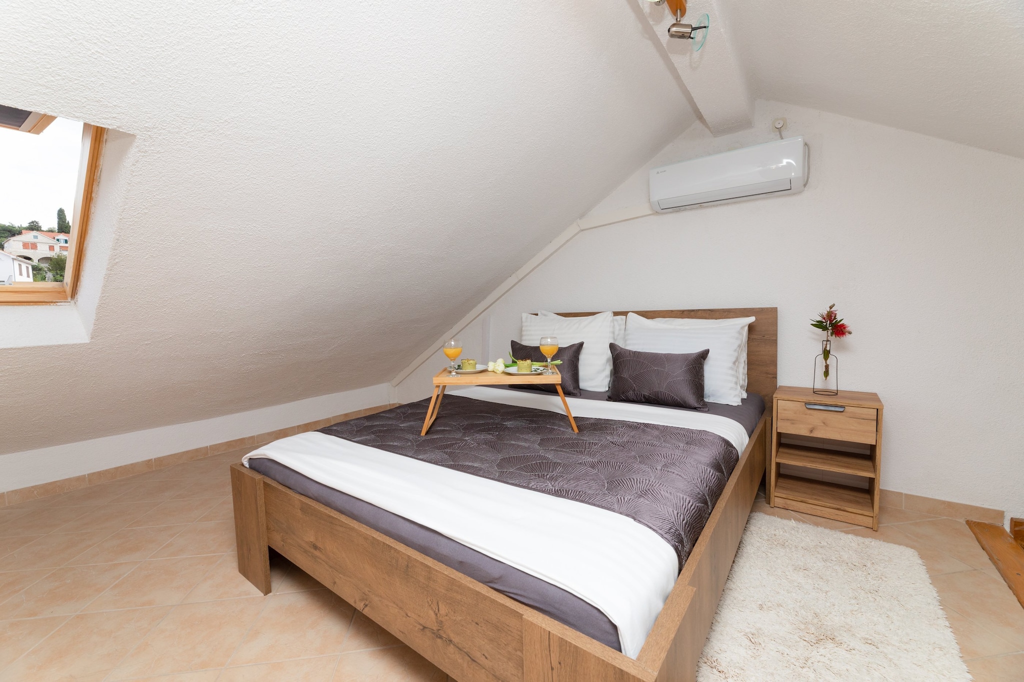 Apartments Tino- Two Bedroom Apartment with Terrace and Sea View(A2)-Bedroom
