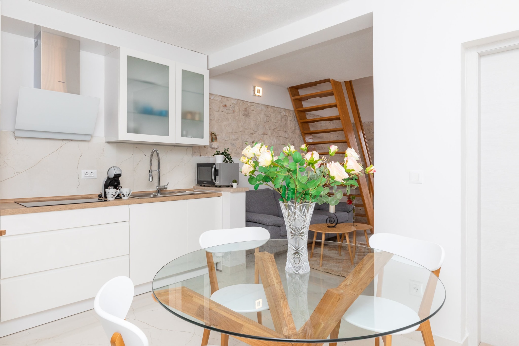 Apartments Tino- Two Bedroom Apartment with Terrace and Sea View(A2)-Dining room