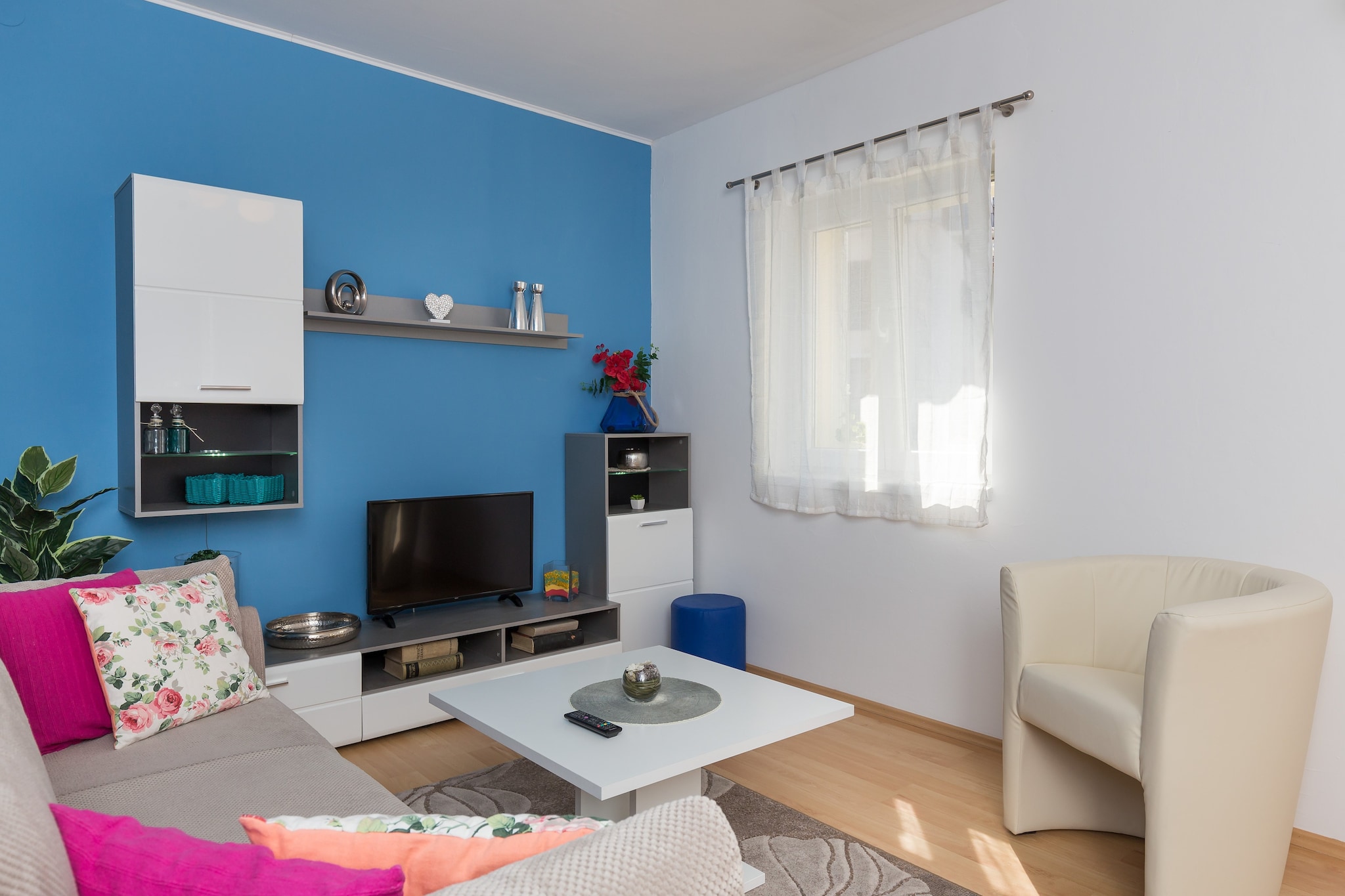 Apartment Fiorella - One Bedroom Apartment with Terrace and City View