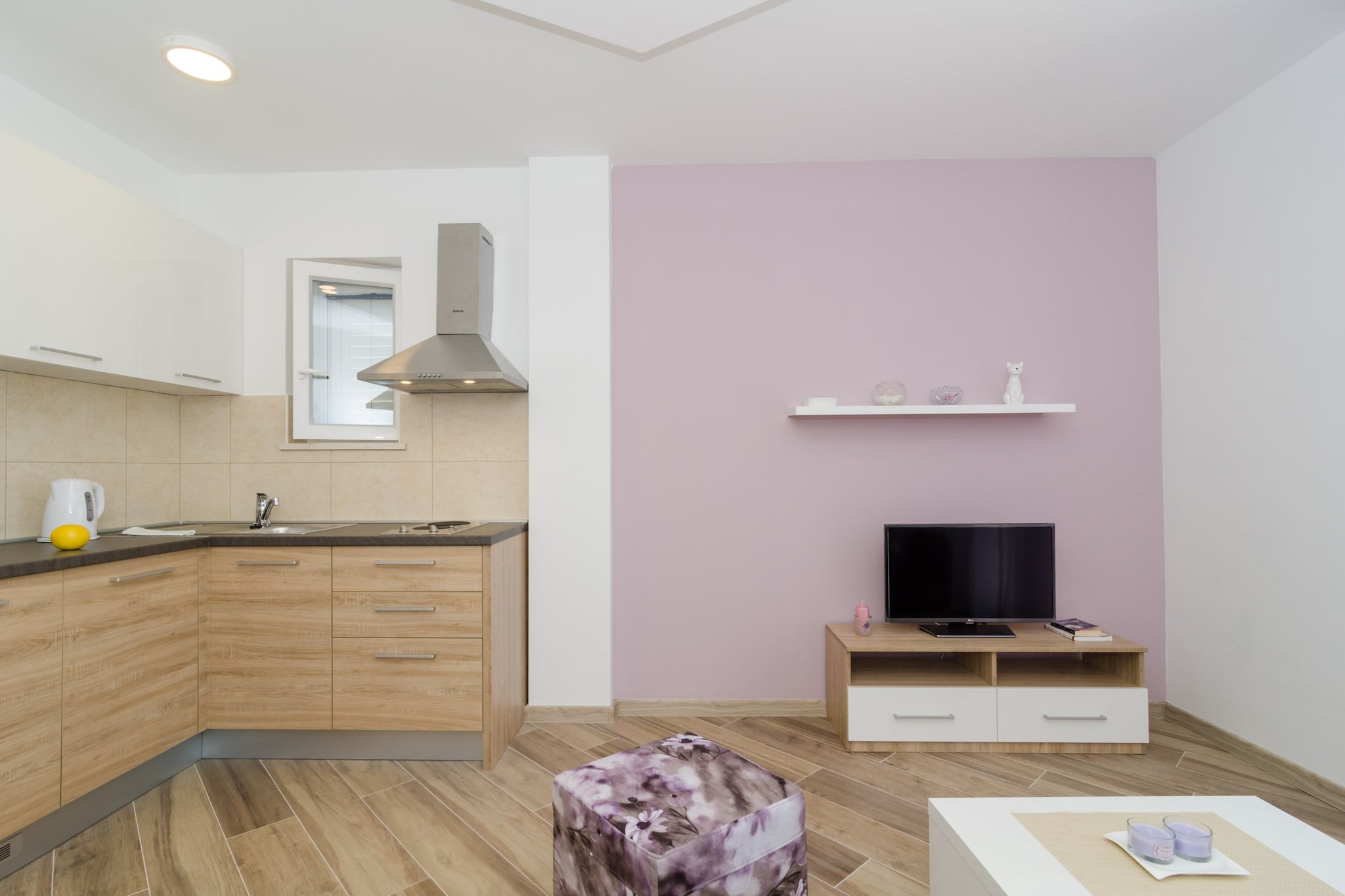 Apartments Marmo - One Bedroom Apartment with Balcony and Sea View (Apartman 1)