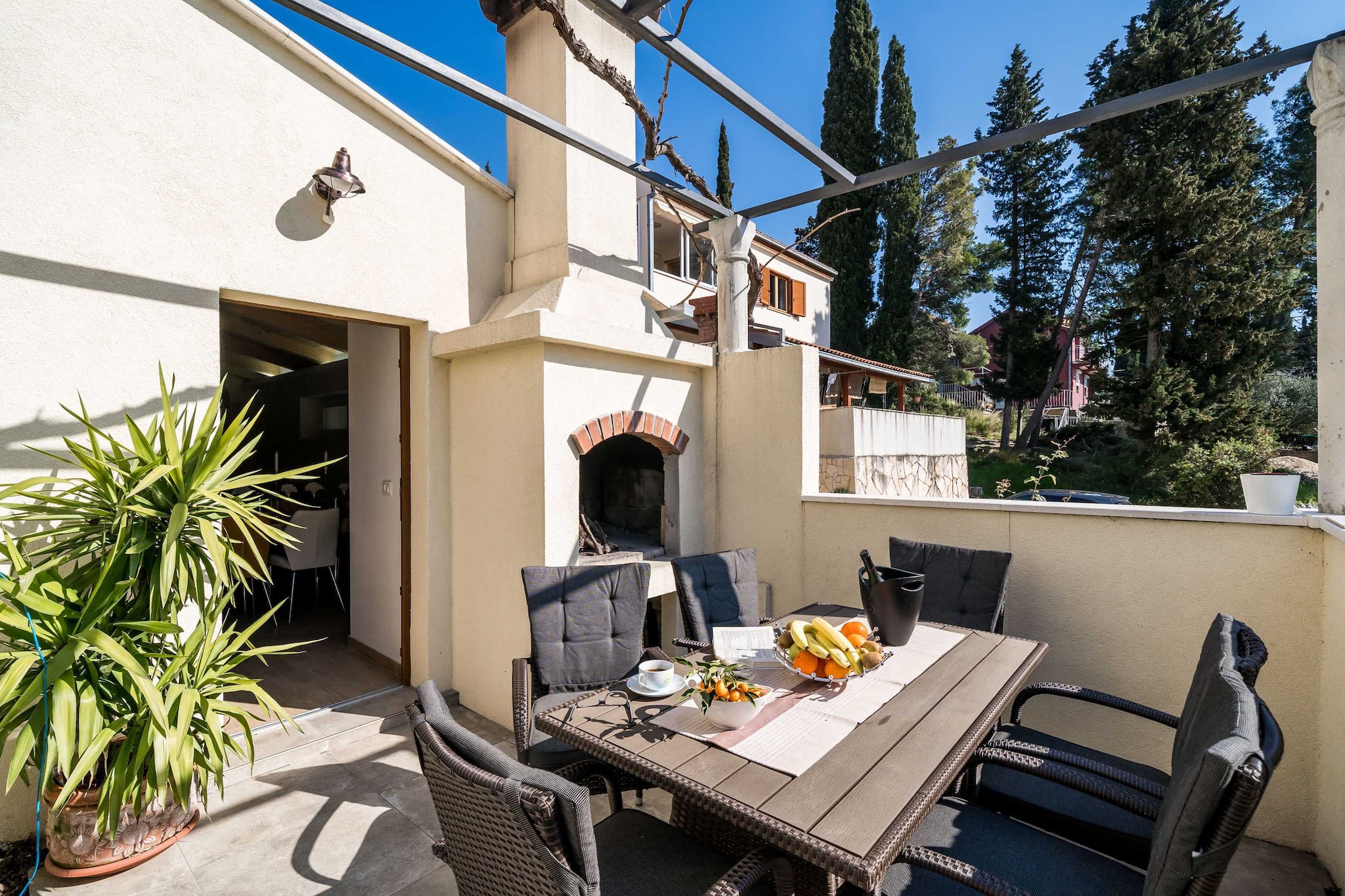 Villa Luciana Residence - Five-Bedroom Villa with Two Pools and Spa Center-Buitenlucht