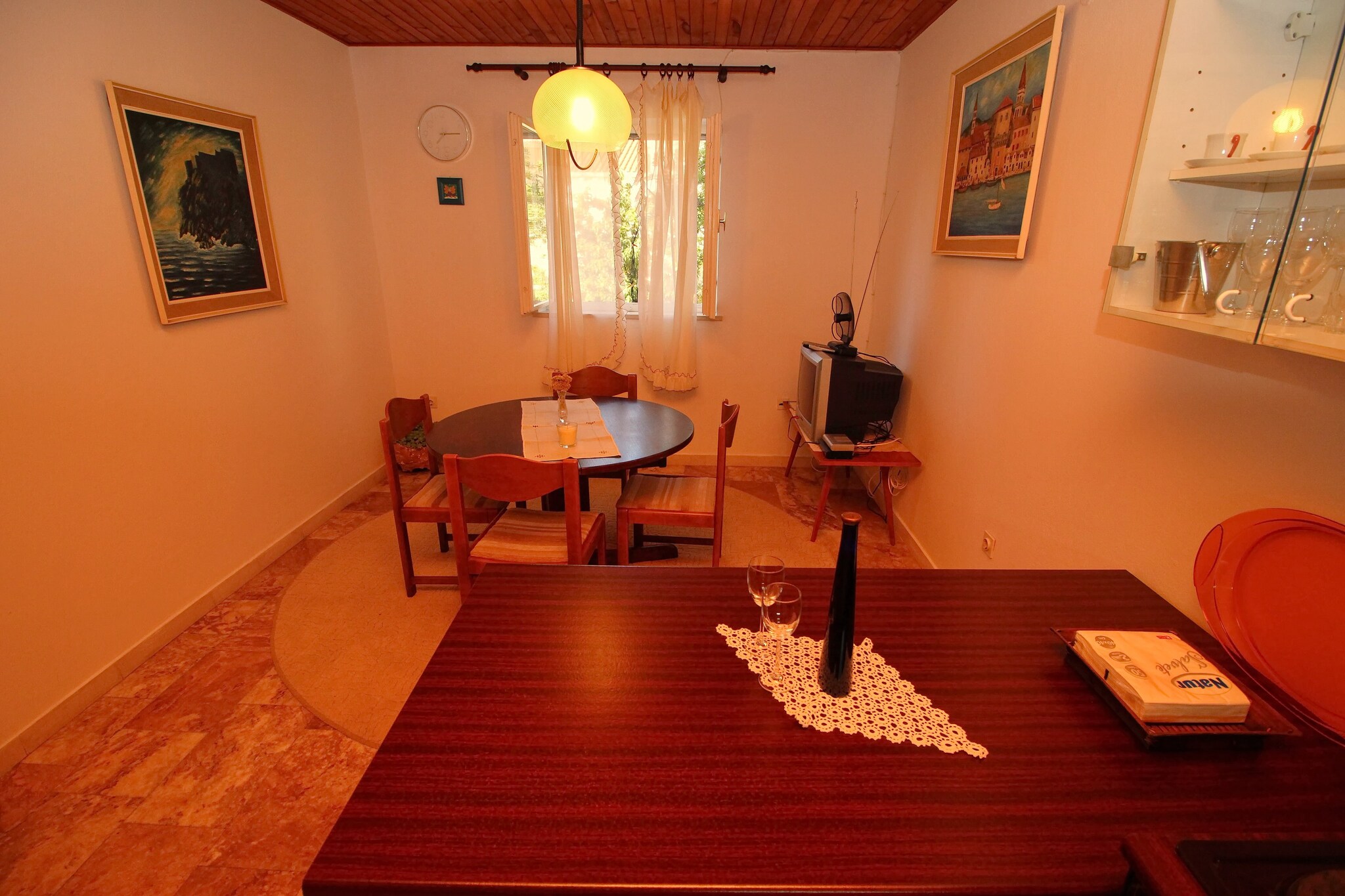 Apartment Kim is located in Lumbarda, small village on the eastern cape of the island of Korčula.
Luggage storage before check in and after check out is available, so that you can explore the island a bit more before departure.
Free private parking is available on site.
This lovely apartment with furnished terrace and sea view is a perfect fit for up to four persons.
It features air conditioning, cable TV and Wi-Fi (during summer season). Kitchen is fully equipped and comes with dining area. Bathroom offers bathtub and hair dryer.
Apartment is very close to the sea, only 10 meters away from the apartment. The Island is full of restaurants offering local cuisine, they can be found within 5 minutes of walk. The nearest grocery store is 10 minutes away.
The closest airport is the Dubrovnik Airport, 124 km away.