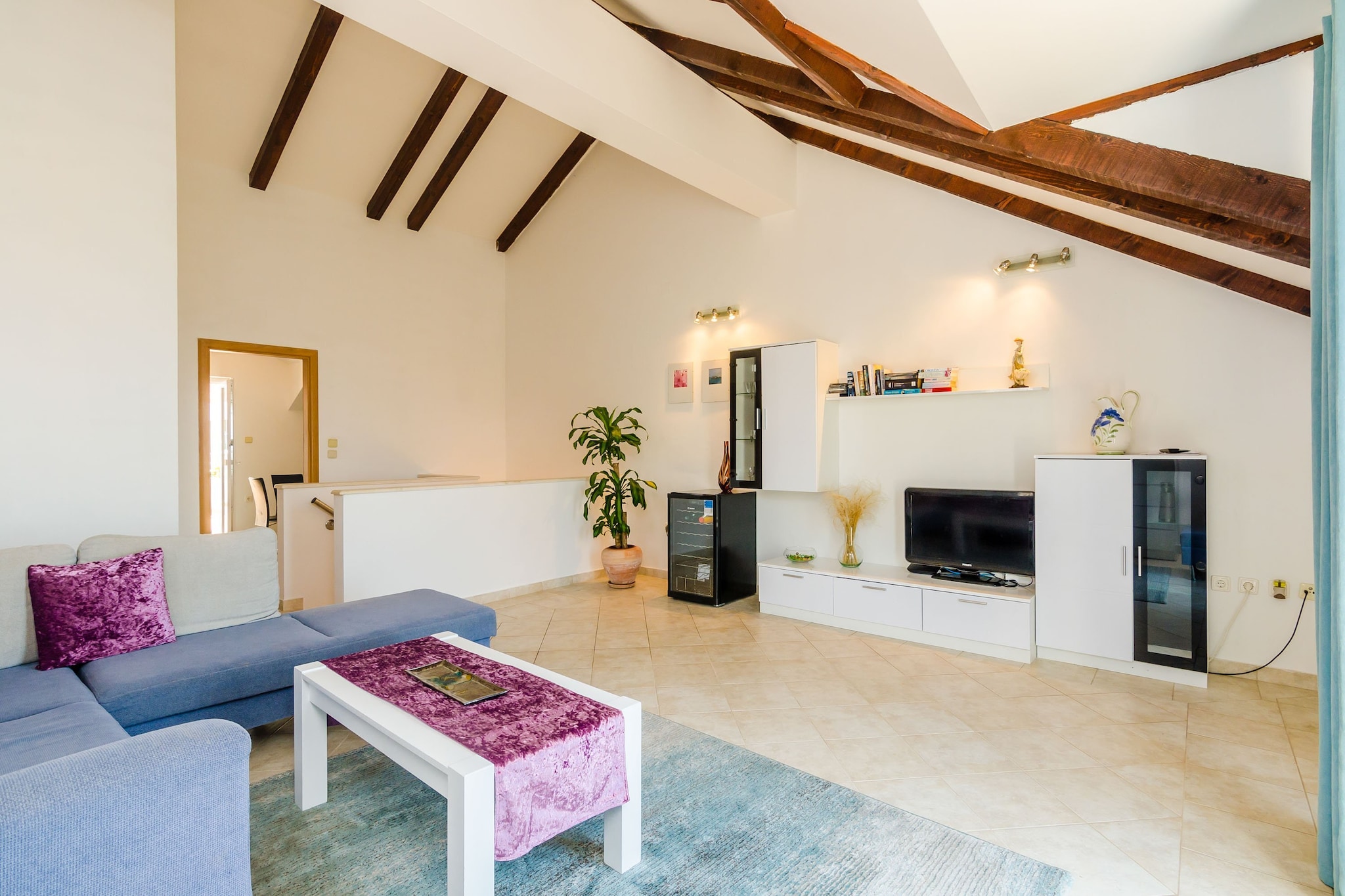 Apartment Alba- Duplex Two Bedroom Apartment with Shared Pool and Sea View