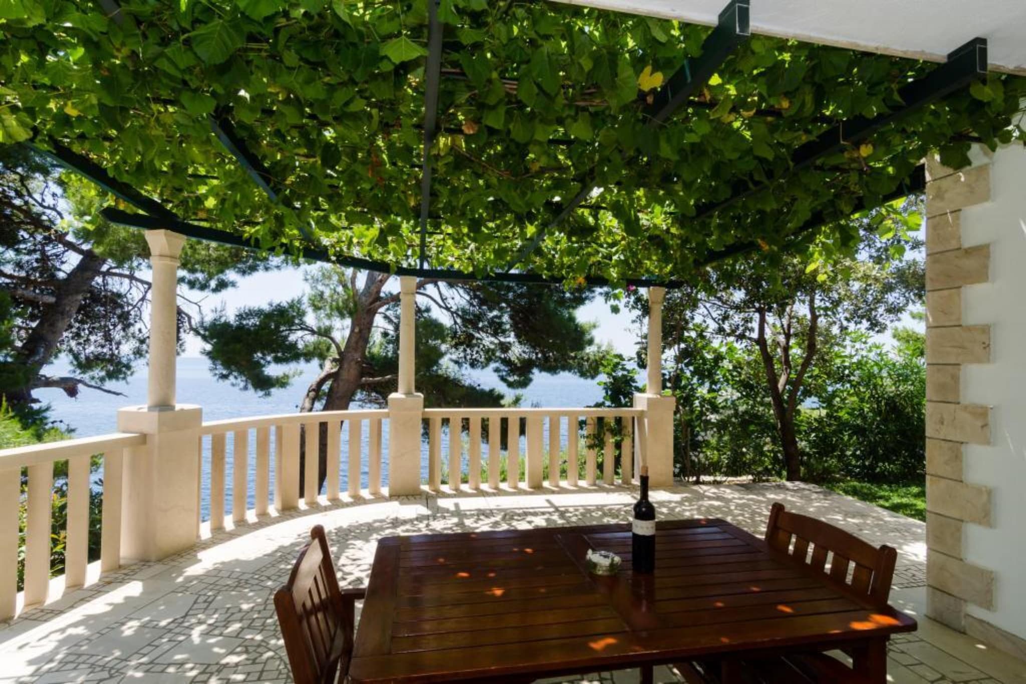 Apartments Plavac Mali- Comfort One Bedroom Apartment with Terrace and Sea View-Terrasbalkon