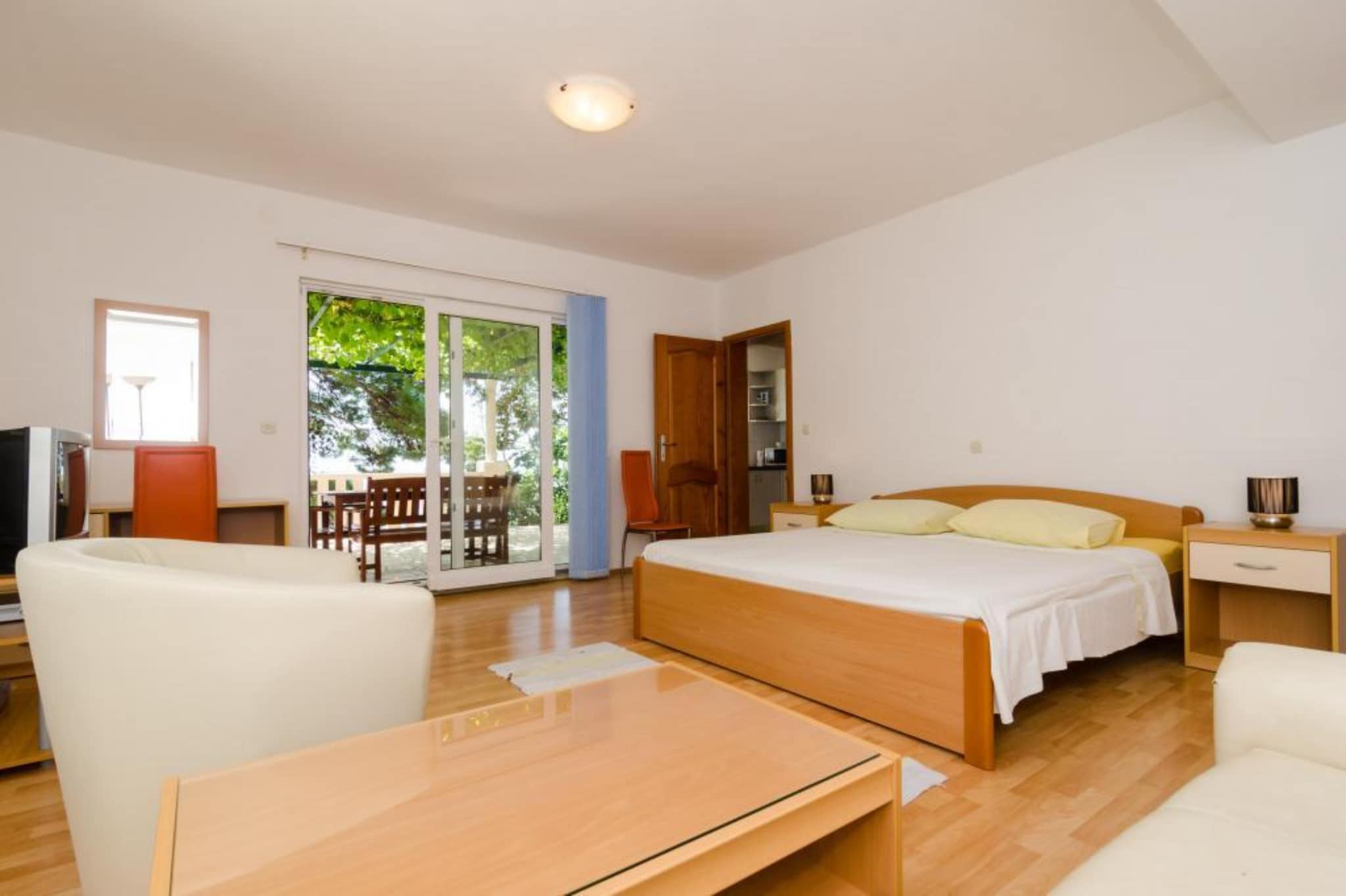 Apartments Plavac Mali- Comfort One Bedroom Apartment with Terrace and Sea View-Slaapkamer