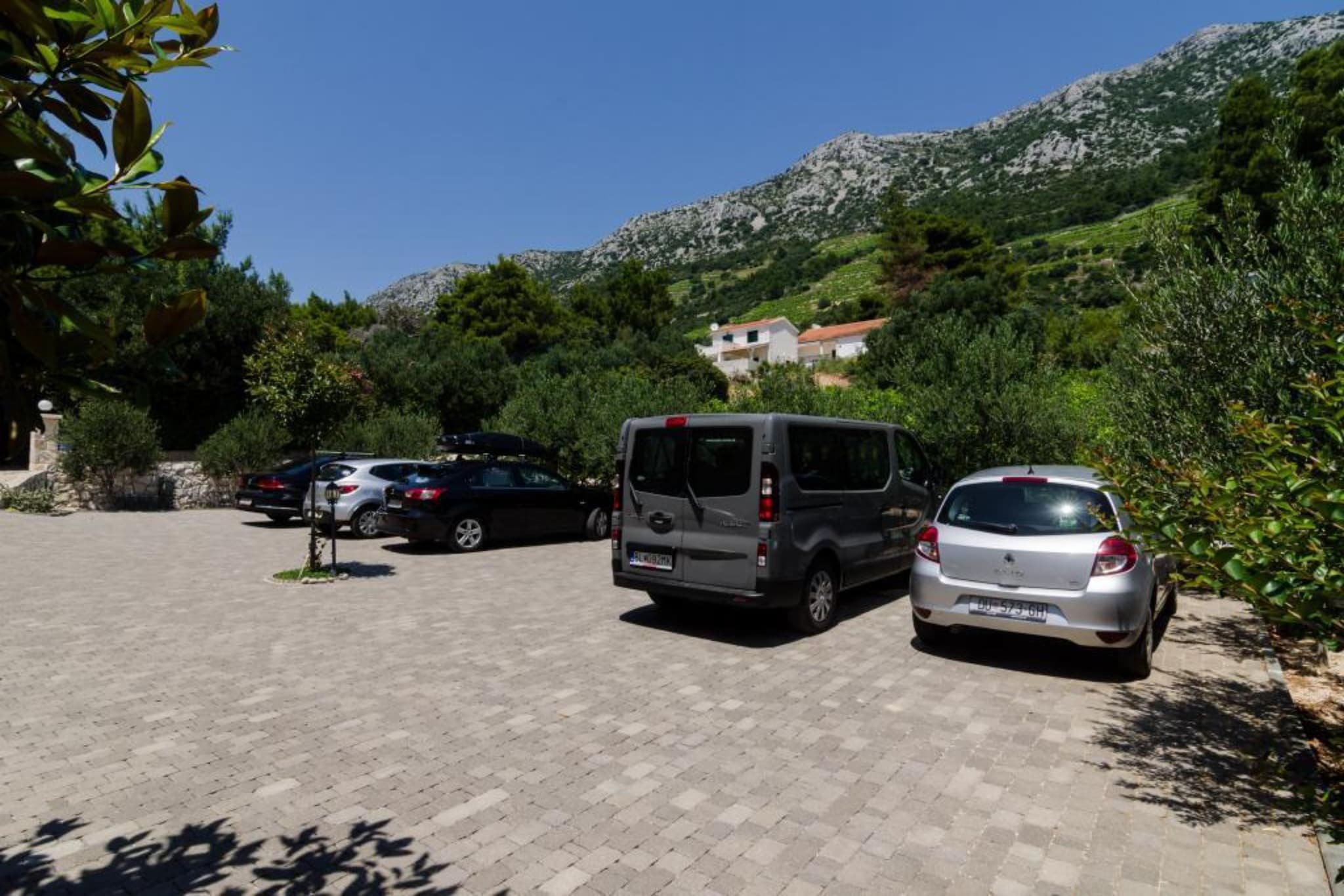 Apartments Plavac Mali- Comfort One Bedroom Apartment with Terrace and Sea View-Faciliteiten