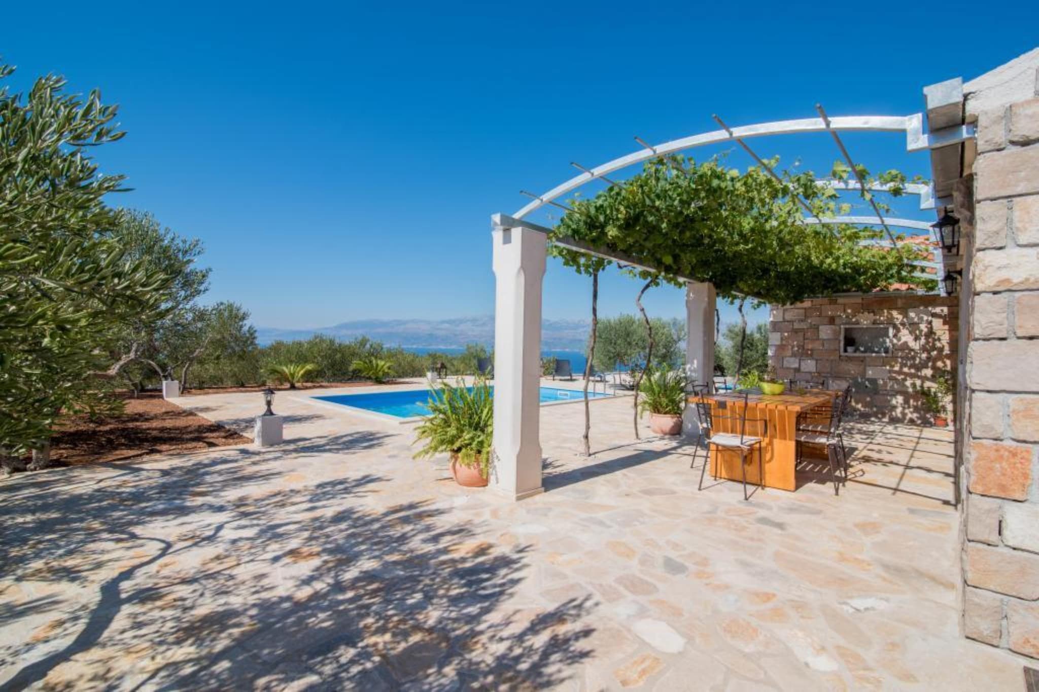 Holiday Home My Summer House - Two-Bedroom Holiday Home with Private Pool and Terrace - (ST)-Terrasbalkon