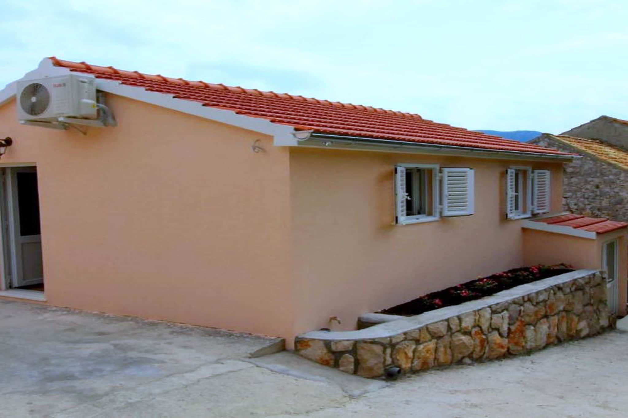 Apartments Memunić - Comfort One Bedroom Apartment with Balcony and Sea View (VELIKI)-Buitenlucht