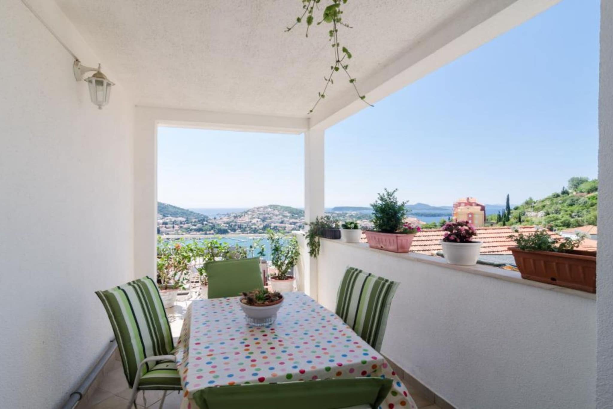 Ivo Guest House-Double Room with External Private Bathroom and Sea View (R2)
