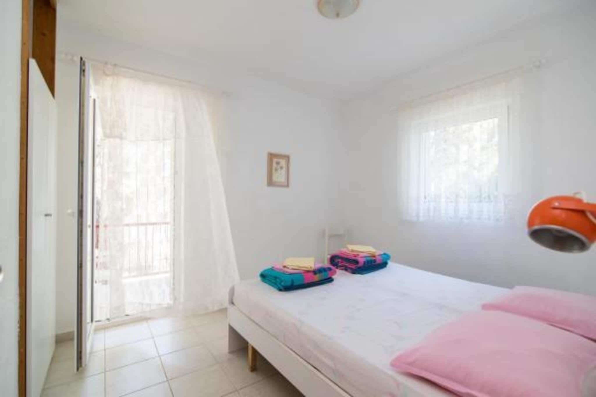 Apartments Boguvila - Two-Bedroom Family Apartment with Terrace (A2) - (ST)