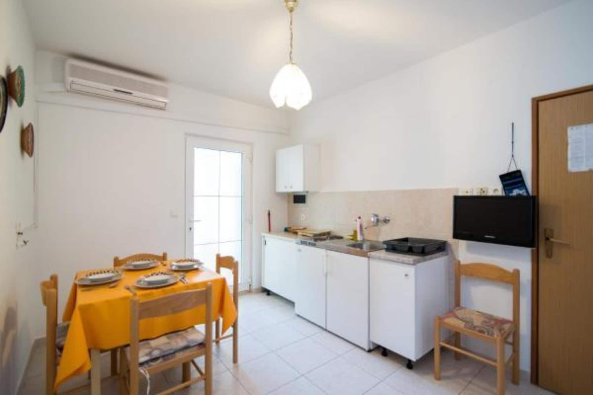 Apartments Boguvila - Two-Bedroom Family Apartment with Terrace (A2) - (ST)