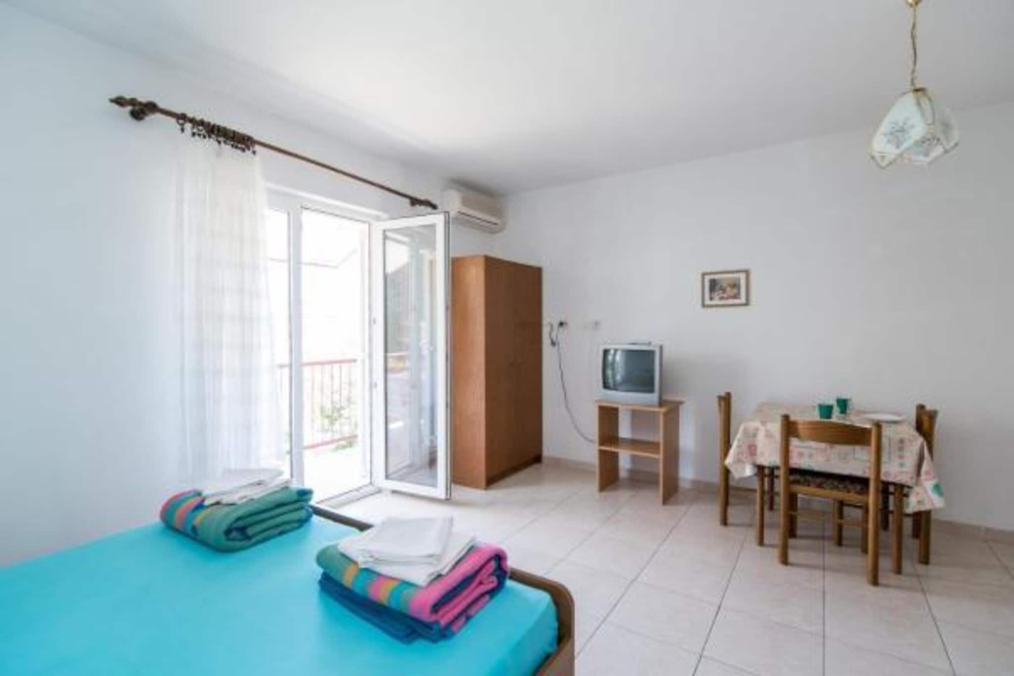 Apartments Boguvila - Studio with Terrace (A4) - (ST)
