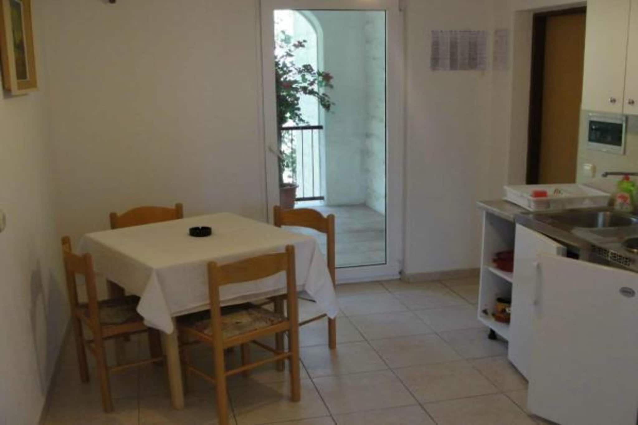 Apartments Boguvila - Two-Bedroom Economy Apartment with Terrace (A5) - (ST)