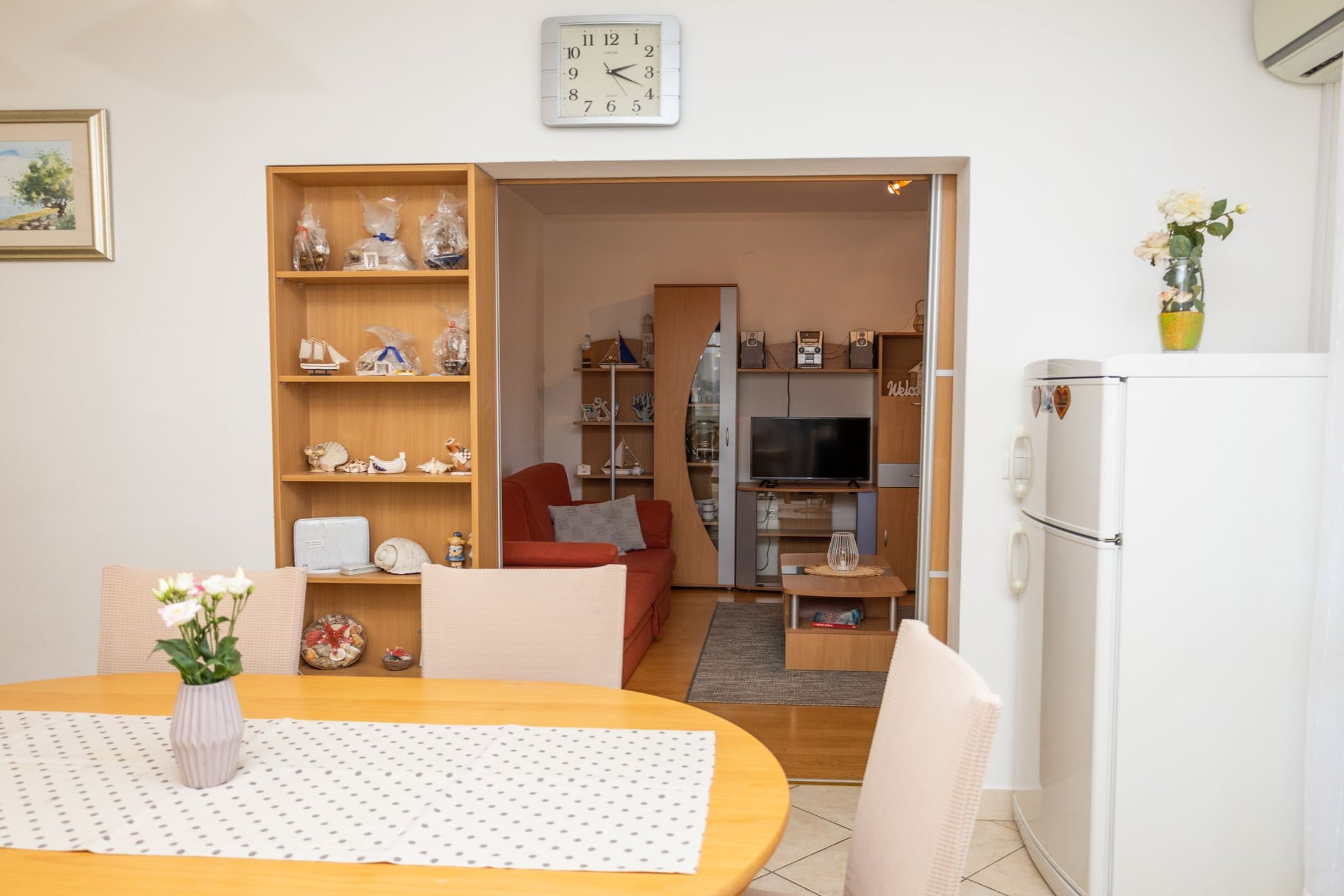 Apartments Sea Line - Two Bedroom Apartment with Terrace and Sea View-Eetkamer