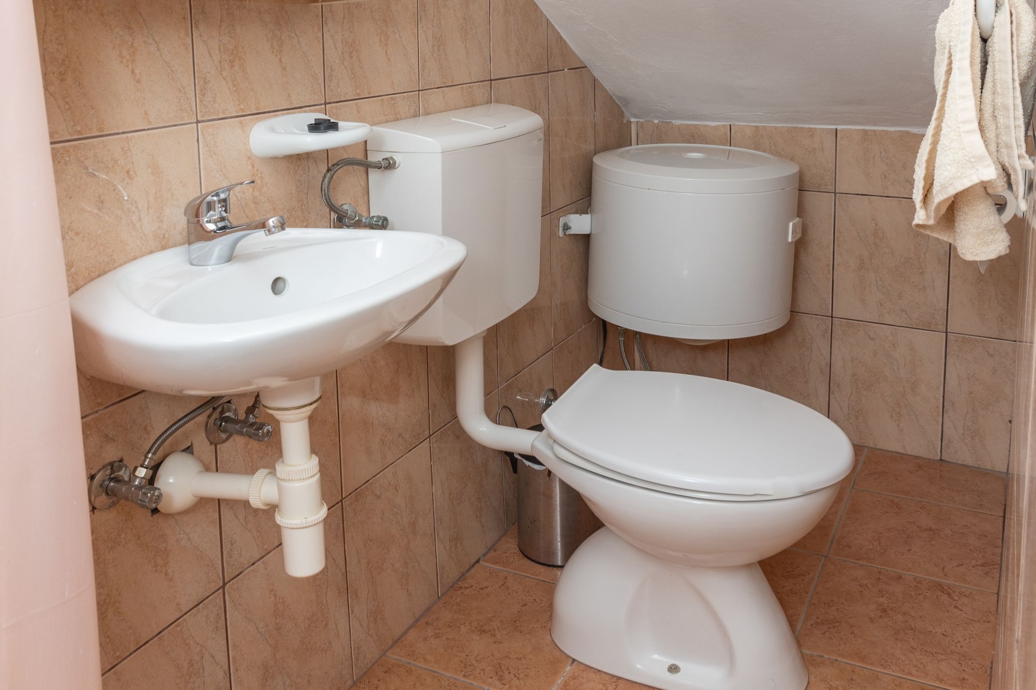 Apartments Sea Line - Two Bedroom Apartment with Terrace and Sea View-Badkamer