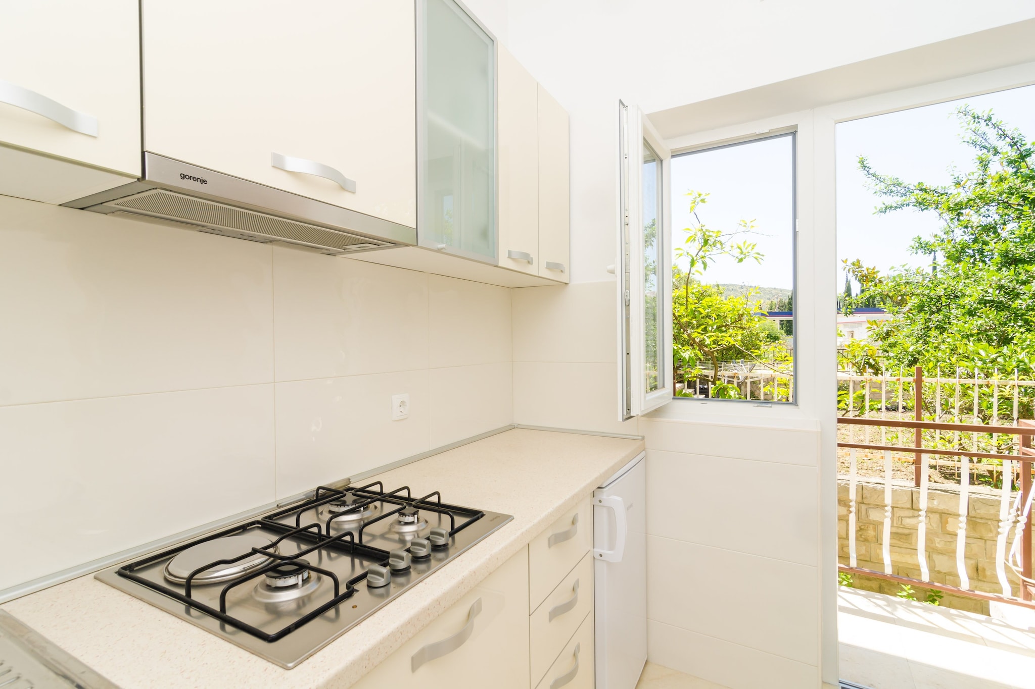 Apartments & Rooms BariÅ¡iÄ‡ - Standard Studio Apartment with Balcony and Garden View (G1-6)