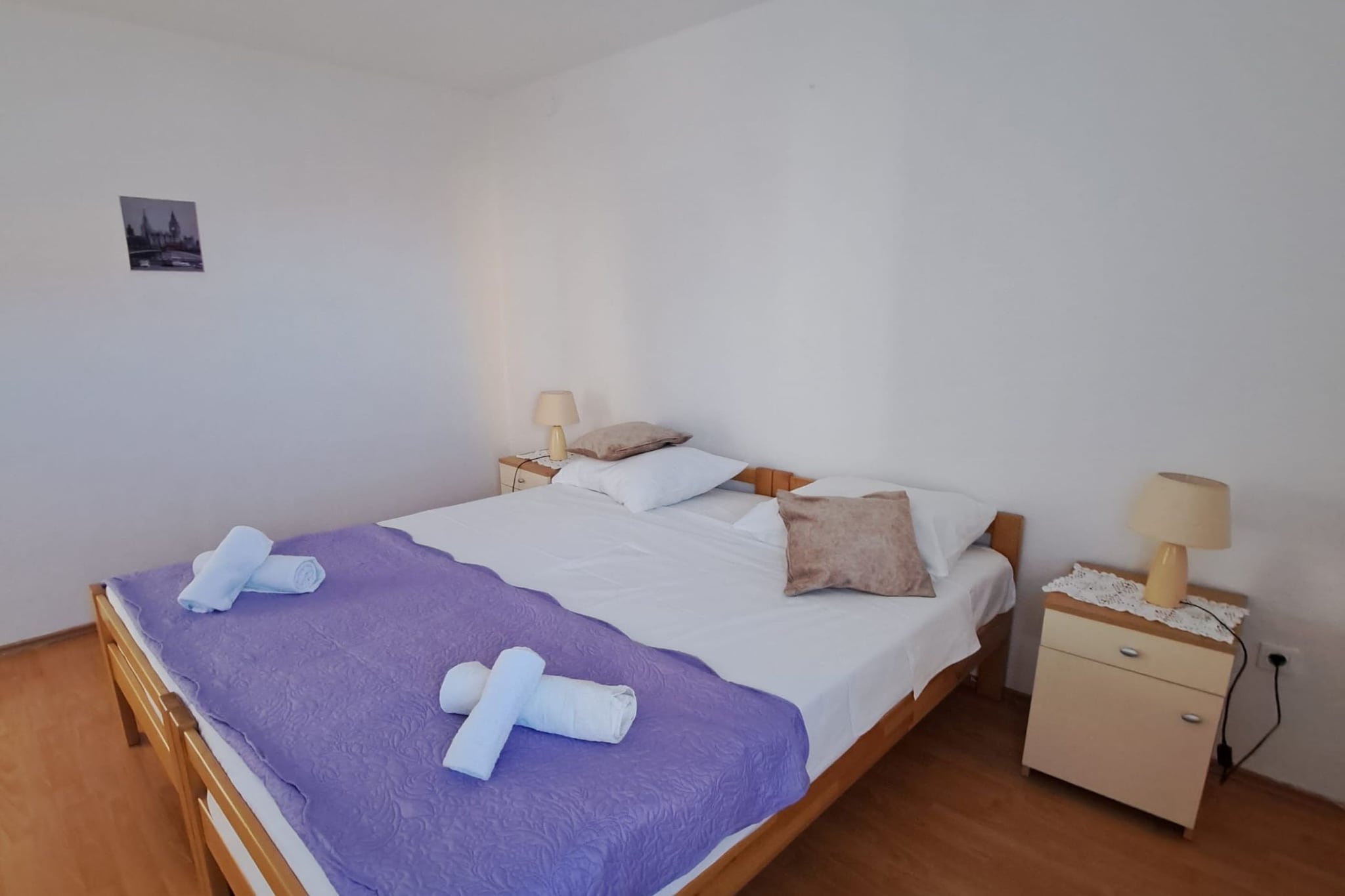 Apartment Marko (ST) - Three Bedroom Apartment with Balcony and Garden View-Chambre