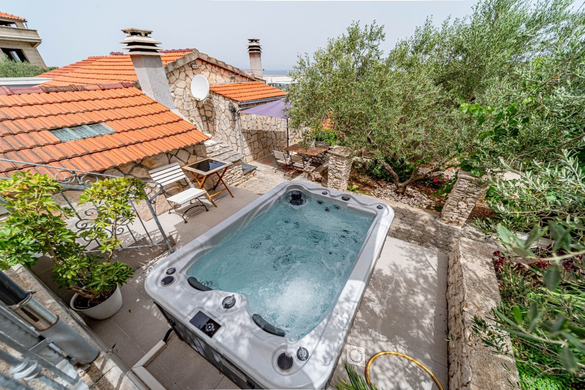 Stone House Blaca - Two Bedroom Stone House with Terrace and Sea View-Uitzicht