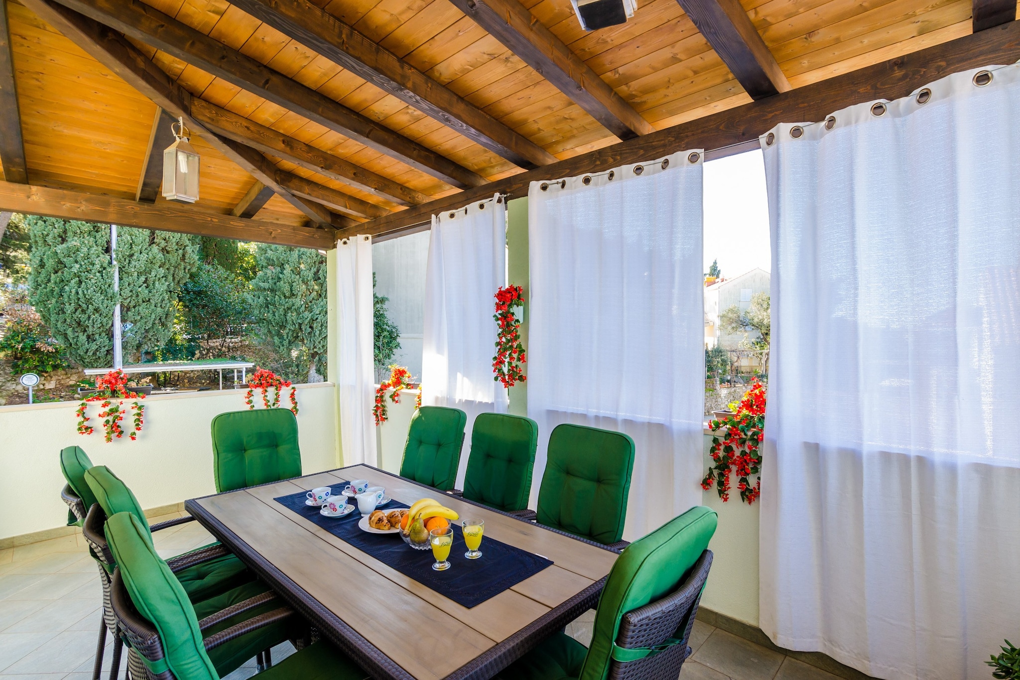 Apartment Villa Mikica - Four Bedroom Duplex Apartment with Terrace and Partial Sea View-Terras
