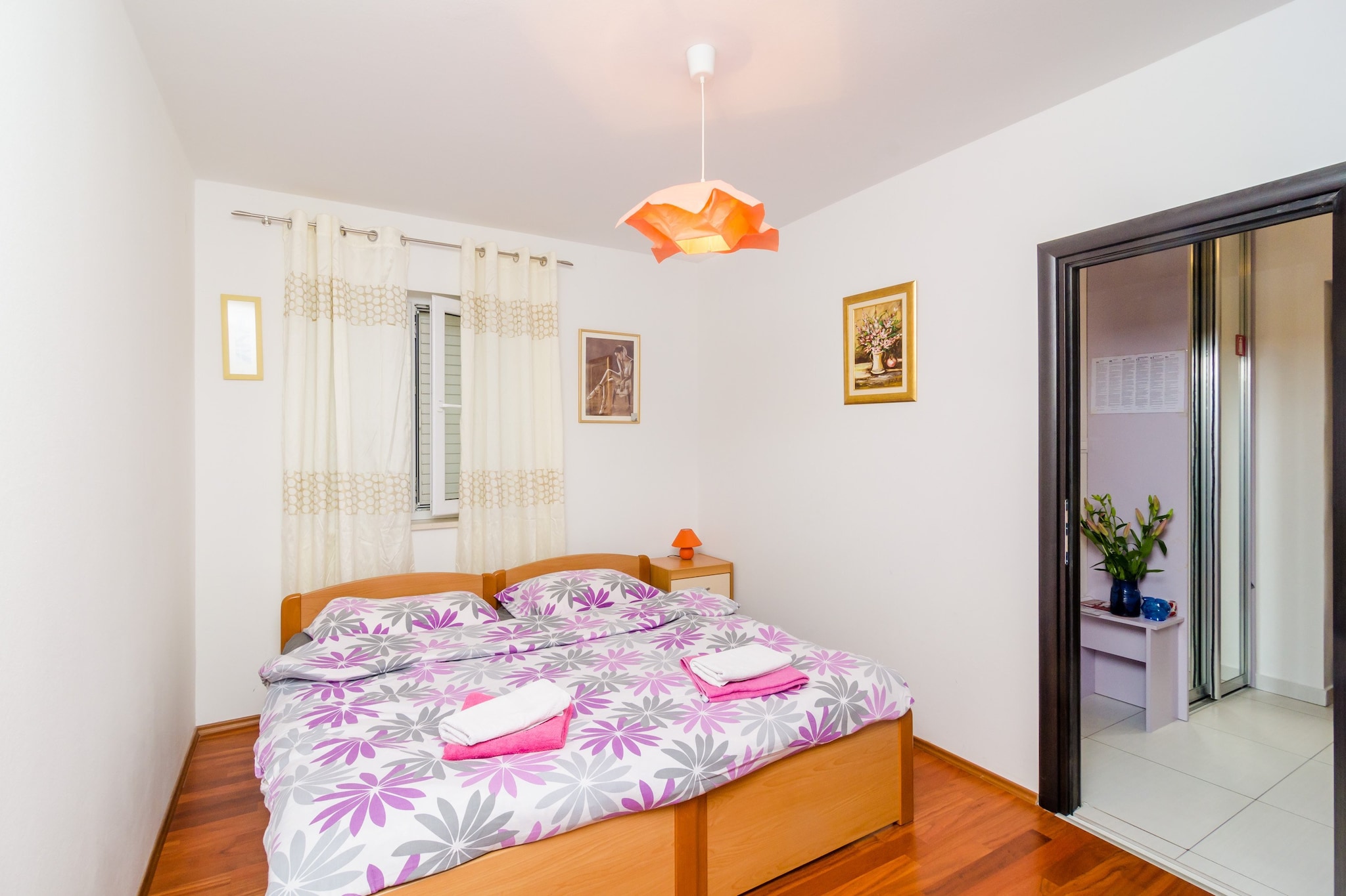Apartment Villa Mikica - Four Bedroom Duplex Apartment with Terrace and Partial Sea View-Slaapkamer