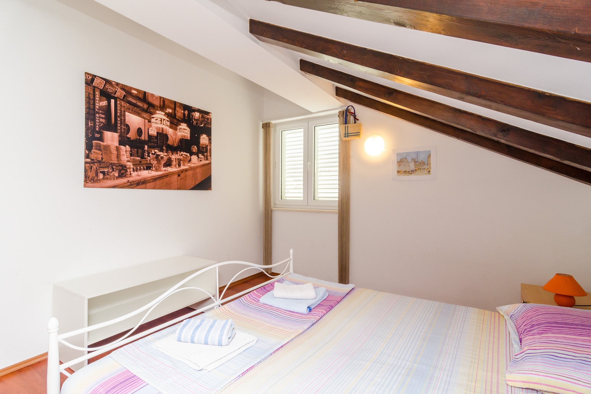 Apartment Villa Mikica - Four Bedroom Duplex Apartment with Terrace and Partial Sea View-Slaapkamer