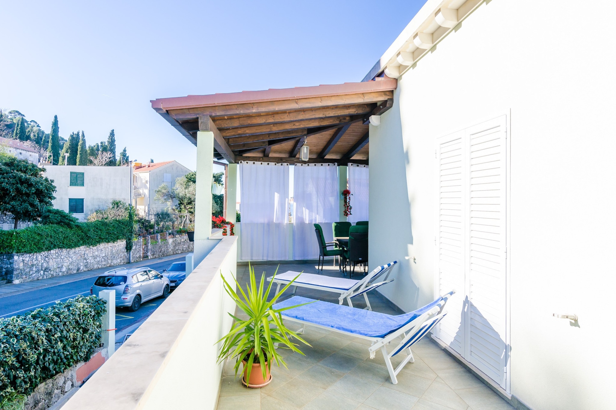 Apartment Villa Mikica - Four Bedroom Duplex Apartment with Terrace and Partial Sea View-Terras