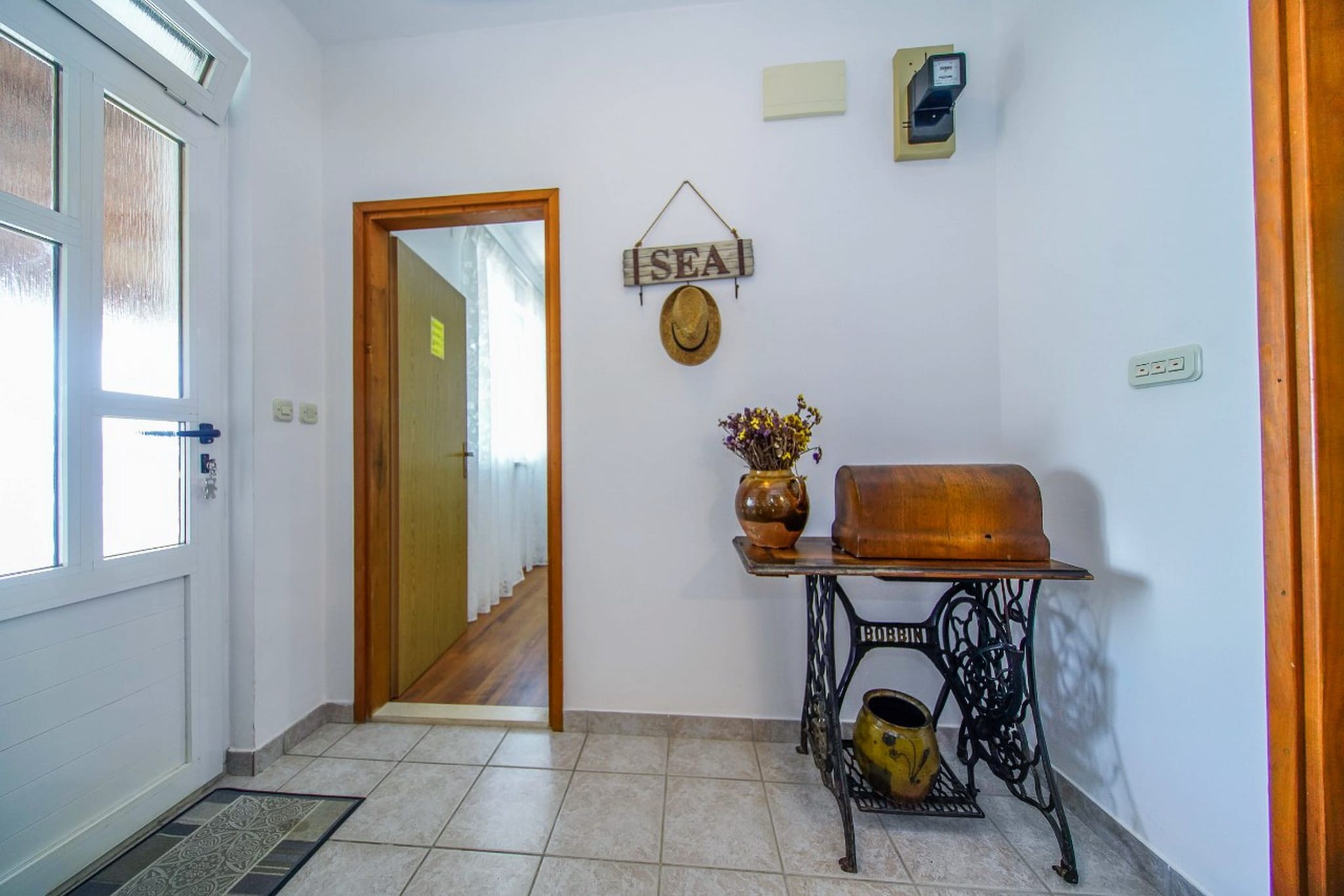 Apartments Anelić- Comfort One Bedroom Apartment with Terrace and Sea View A1-Binnen