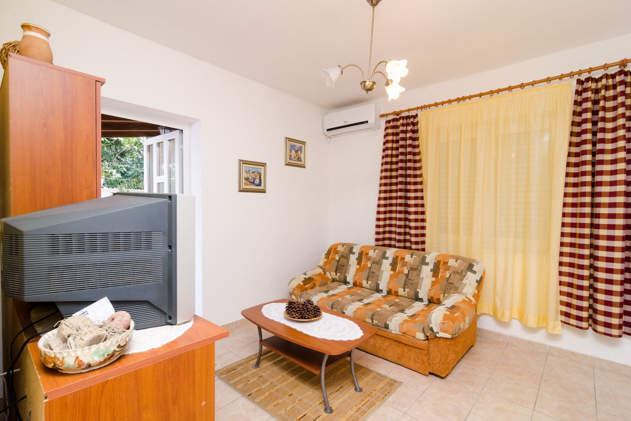 Apartments Anelić- Two Bedroom Apartment with Terrace and Sea View A2