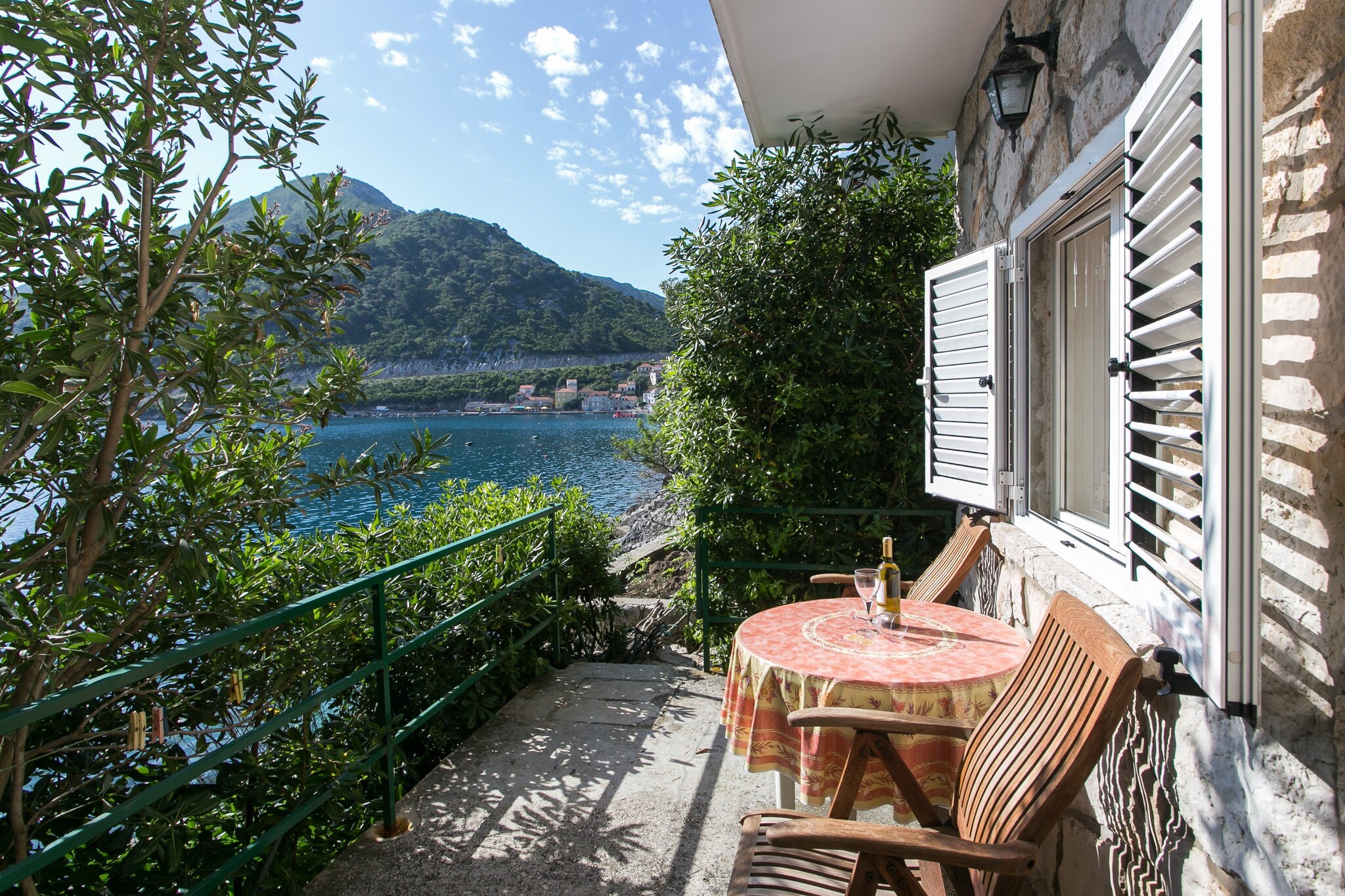 Apartments Anelić- One Bedroom Apartment with Terrace and Sea View A3