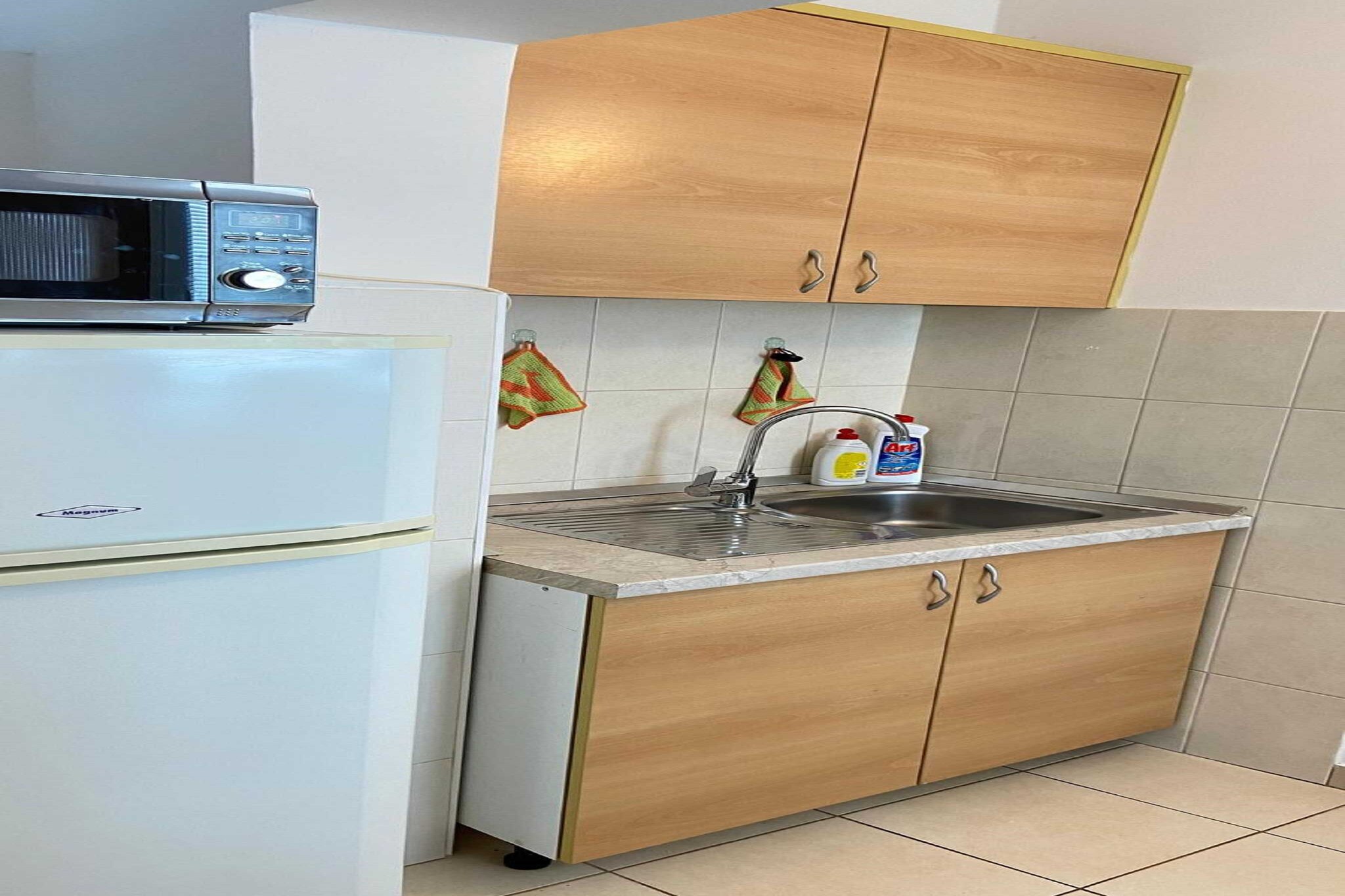 Apartments Tiho & Jelena- One Bedroom Apartment with Balcony and Sea View (Maestral)-Keuken