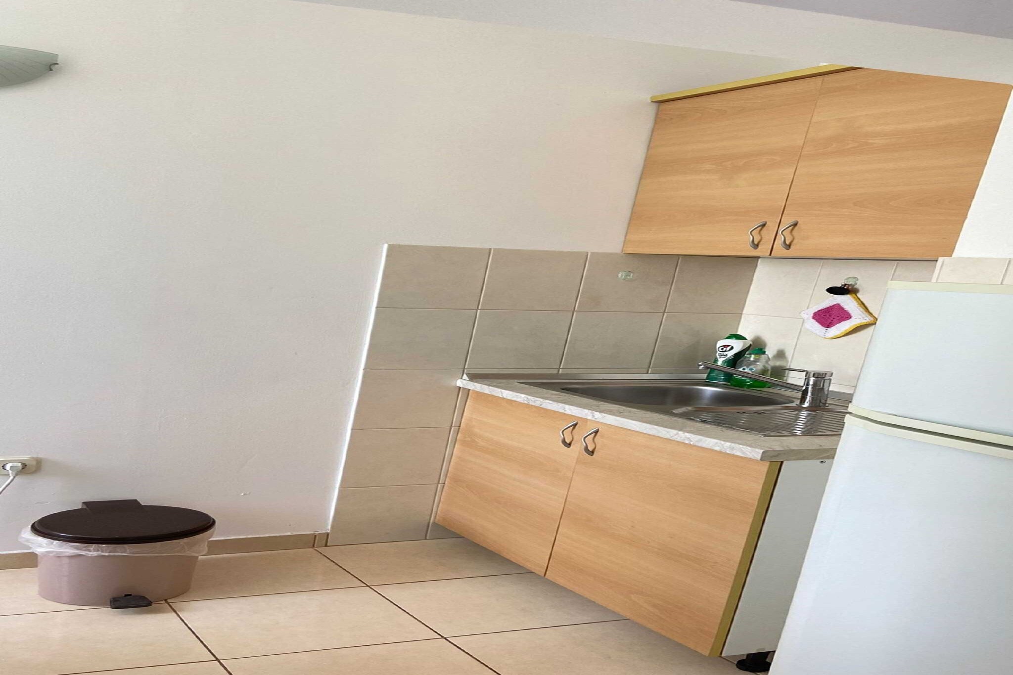 Apartments Tiho  & Jelena - Studio Apartment with Balcony and Sea View (Fureal)-Keuken