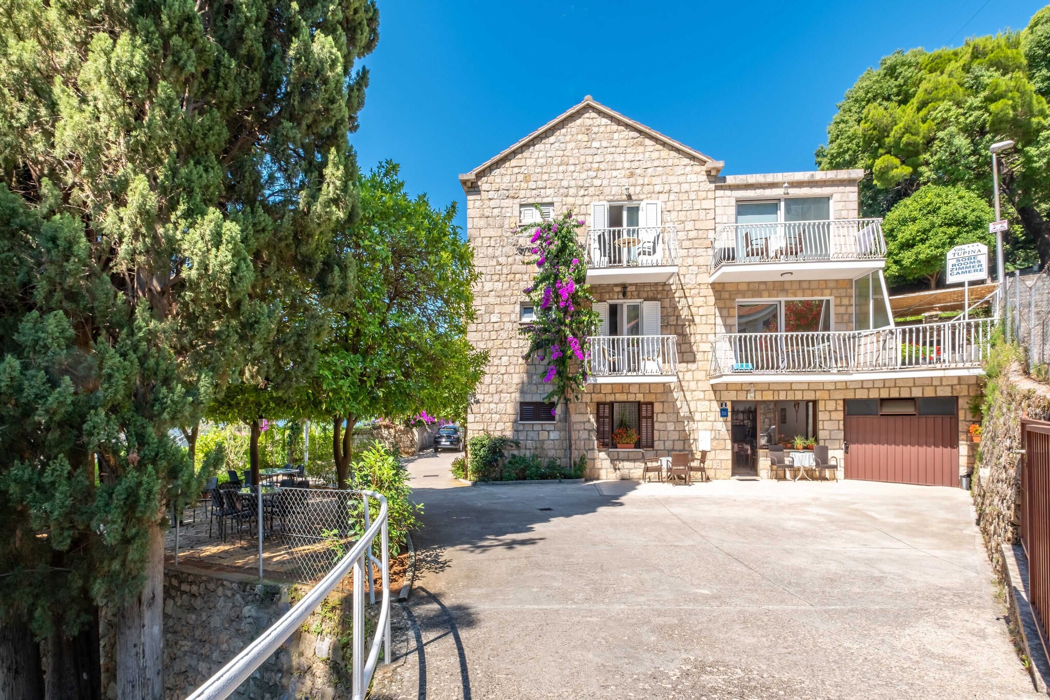 Rooms Tupina by Paulina - Comfort Double Room with Balcony and Sea View (Room 1)