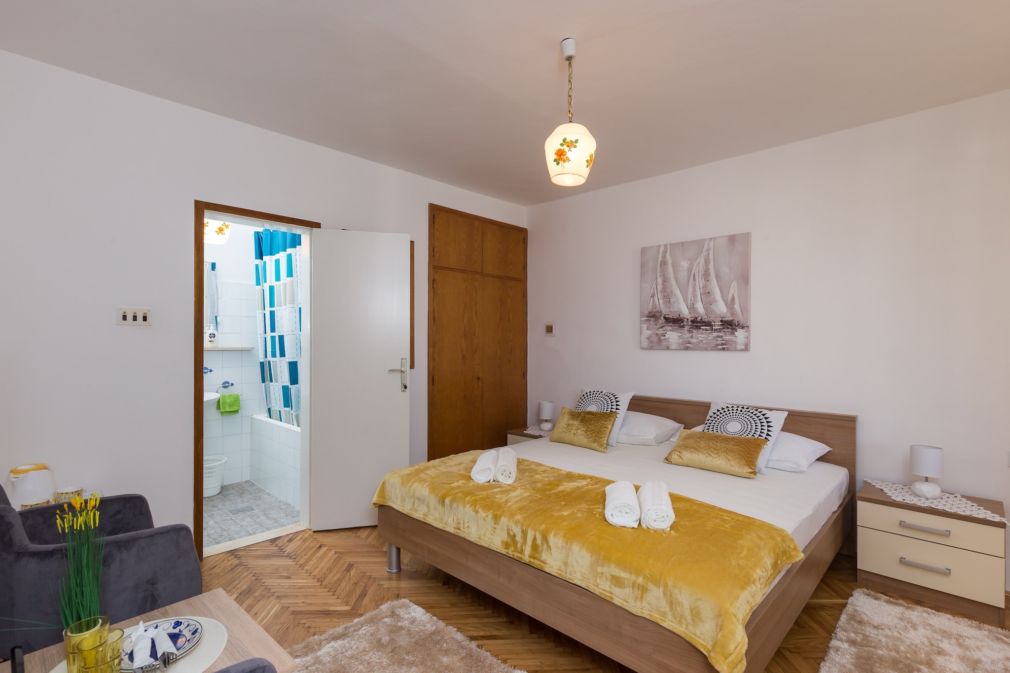 Sunset Bay Room  is situated in a quiet neighborhood near Dubrovnik's Main Bus Station and Ferry Port, connecting the mainland with various Dalmatian islands. Apartment's location is perfect for getting  to know undiscovered areas of Dubrovnik and visiting Dubrovnik's breathtaking archipelago. Property offers a double room with free WiFi, fan and terrace with outdoor furniture and partial views of the Gruž and the Lapad Peninsula. Luggage storage is available before check in.

This  double room with terrace is a perfect fit for up to two persons. It features WiFi, fan and flat-screen TV.
Spacious terrace with an outdoor seating area offers partial views of Gruž and Lapad Peninsula.

Ironing facilities is at guests' disposal.

Apartment's location is perfect for getting  to know undiscovered areas of Dubrovnik and visiting Dubrovnik's breathtaking archipelago. 

The nearest beach is 2.5 km away and can easily be reached by public transportation. A shop can be found 50 meters away. Guests can find a restaurant only 100 meters from the Sunset Bay Room.

Dubrovnik bus station and ferry port, connecting the mainland with various Dalmatian islands, are 5 minutes walk from the apartment, while Dubrovnik Airport is 21 km away.