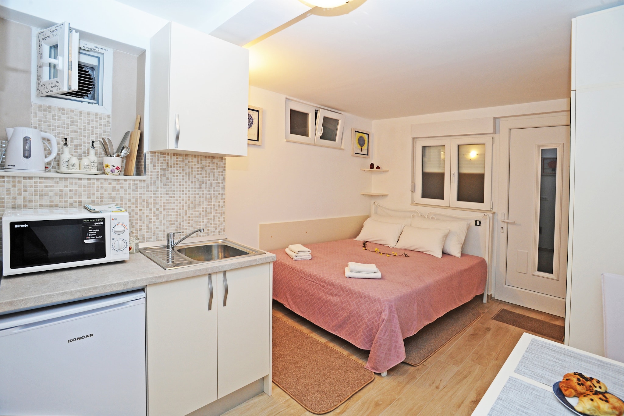 Nika Family Apartments are situated in a quiet neighborhood near Dubrovnik's Main Bus Station and Ferry Port, connecting the mainland with various Dalmatian islands. Apartment's location is perfect for getting to know undiscovered areas of Dubrovnik. All units have a private bathroom, kitchenette and air conditioning.
*** FACILITY ACCESS ***
The Address "Od Gaja 70, 20000 Dubrovnik" is recommended for arrivals by taxi, transfer or if they come by car to take out the luggage.
This Basic Studio Apartment with External Terrace and Sea View features free WiFi, air conditioning, and flat screen TV. Kitchenette is equipped with refrigerator, water kettle, microwave, freezer, stove, and a toaster. Bathroom is fitted with a shower and a hairdryer. External Terrace featuring sea view is equipped with an outdoor furniture. Ironing facilities are at guests disposal.
*** FACILITY ACCESS ***
The Address "Od Gaja 70, 20000 Dubrovnik" is recommended for arrivals by taxi, transfer or if they come by car to take out the luggage.
Grocery store, green market, restaurants, cafes, bakeries and ATMs can be reached by foot in 12 minutes. The famous Old Town of Dubrovnik is approximately 2.8 km away, with various beaches, historic sights, restaurants, cafes, bars and shops. The nearest bus station, with frequent bus lines, is 350 meters from the apartment.
Dubrovnik Bus Station and Ferry Port, connecting the mainland with various Dalmatian islands, are 14 minutes from the apartment, while Dubrovnik Airport is 21.7 km away.