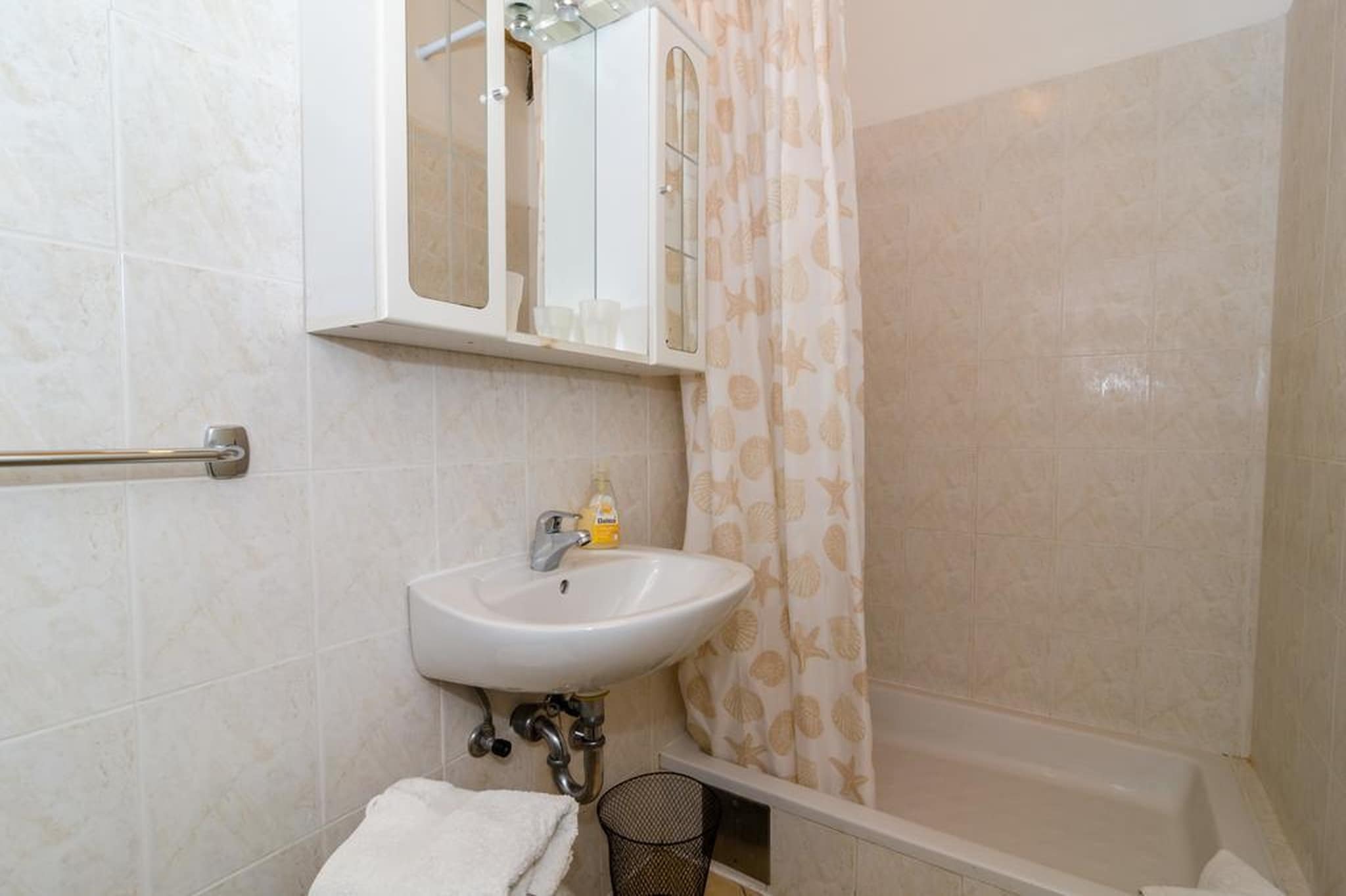 Apartment & Room Dubrovnik Sweet Home - One Bedroom Apartment with Shared Terrace and City View - Badkamer
