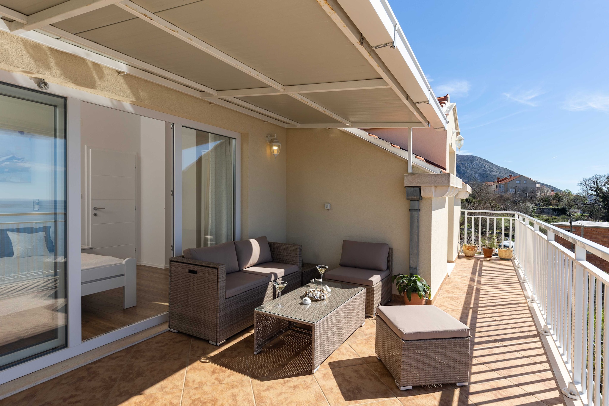 Apartment M&K - Two Bedroom Apartment with Balcony and Sea View-Terrasbalkon
