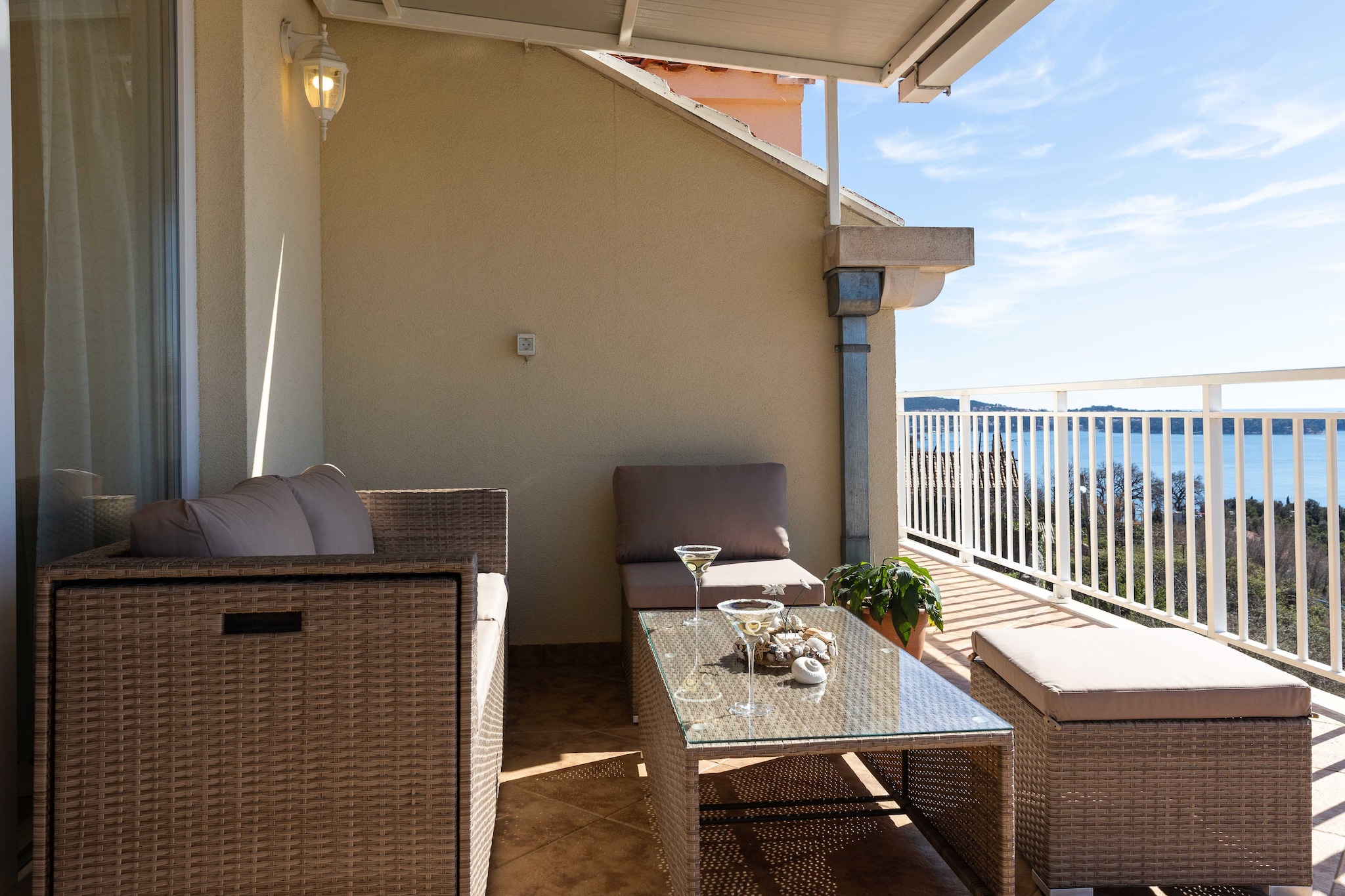 Apartment M&K - Two Bedroom Apartment with Balcony and Sea View-Terrasbalkon