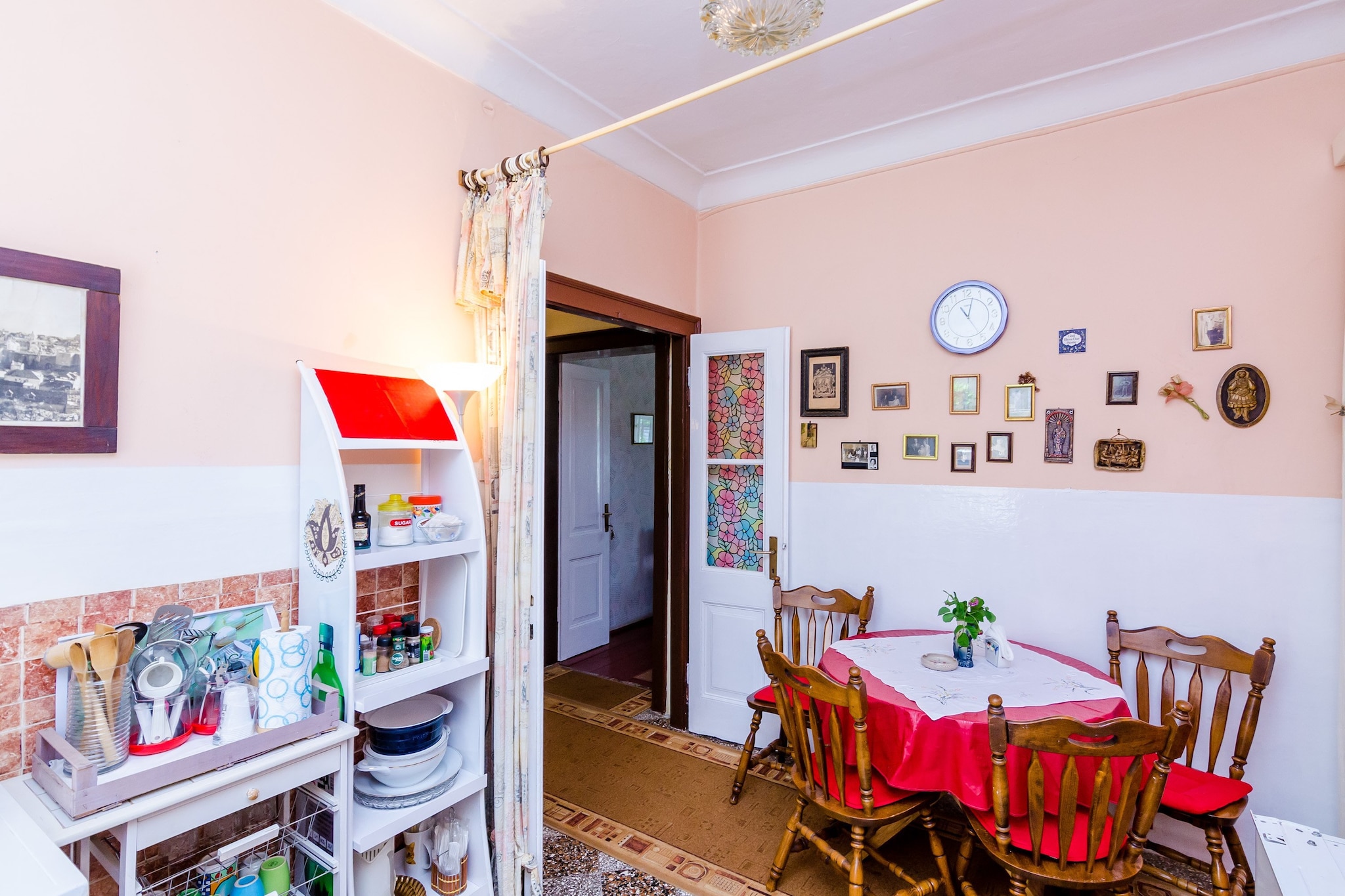 Ground floor: (Kitchen, bedroom(double bed), bedroom(double bed), bathroom)\n\ndining room, toilet, TV, dining table, stove, electric kettle, toaster, hood, coffee machine, oven, microwave, fridge, freezer, shower, washing machine, terrace, hairdryer