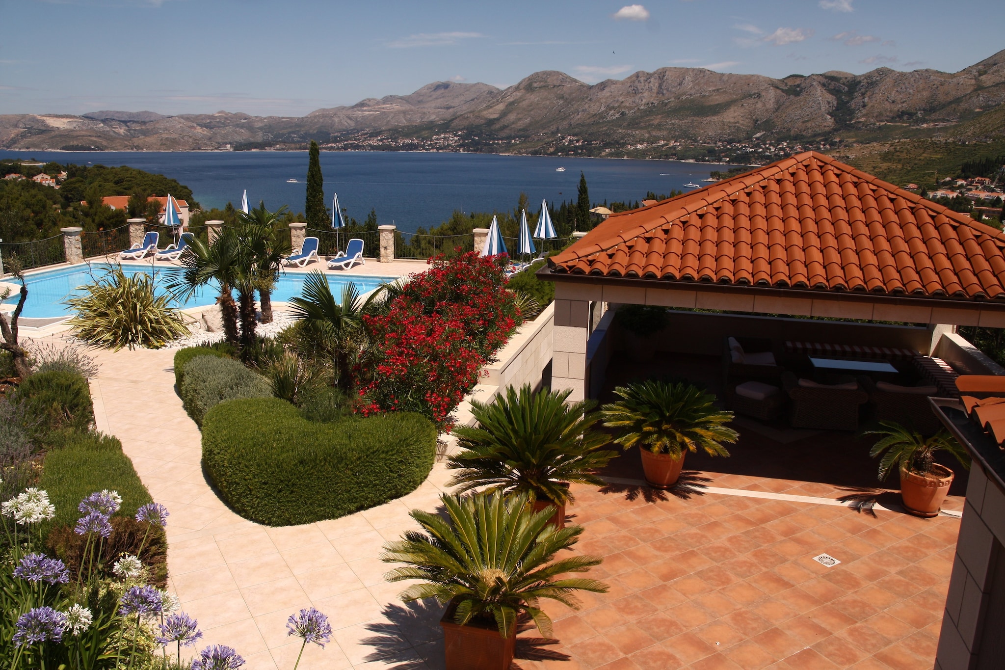 Villa Alegria Cavtat - Six Bedroom Villa with Swimming Pool and Sea View-Extérieur