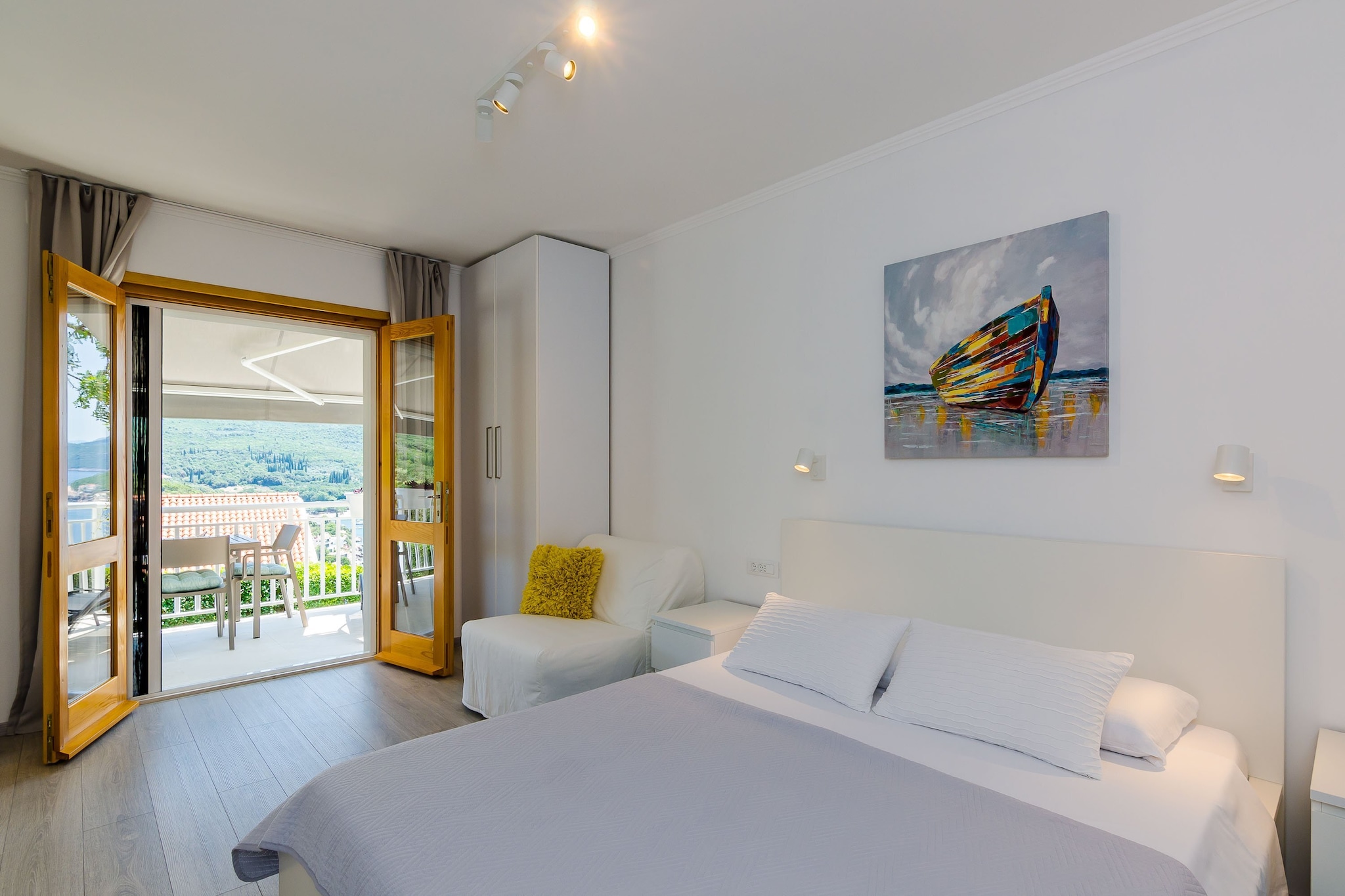 Apartments Sara (Molunat) - Superior One Bedroom Apartment with Terrace and Sea View-Slaapkamer