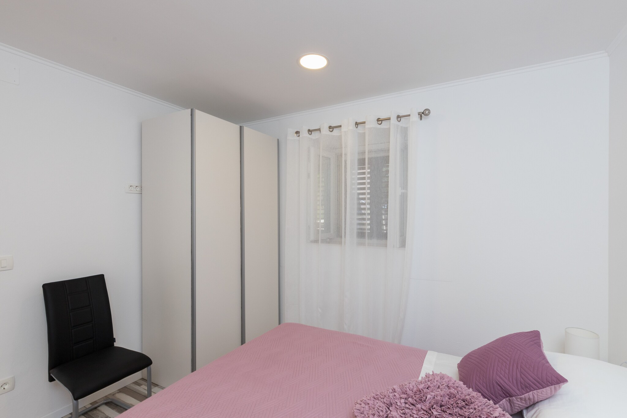 Holiday Home Monika - Two Bedroom Holiday Home with Terrace and Sea View-Bedroom