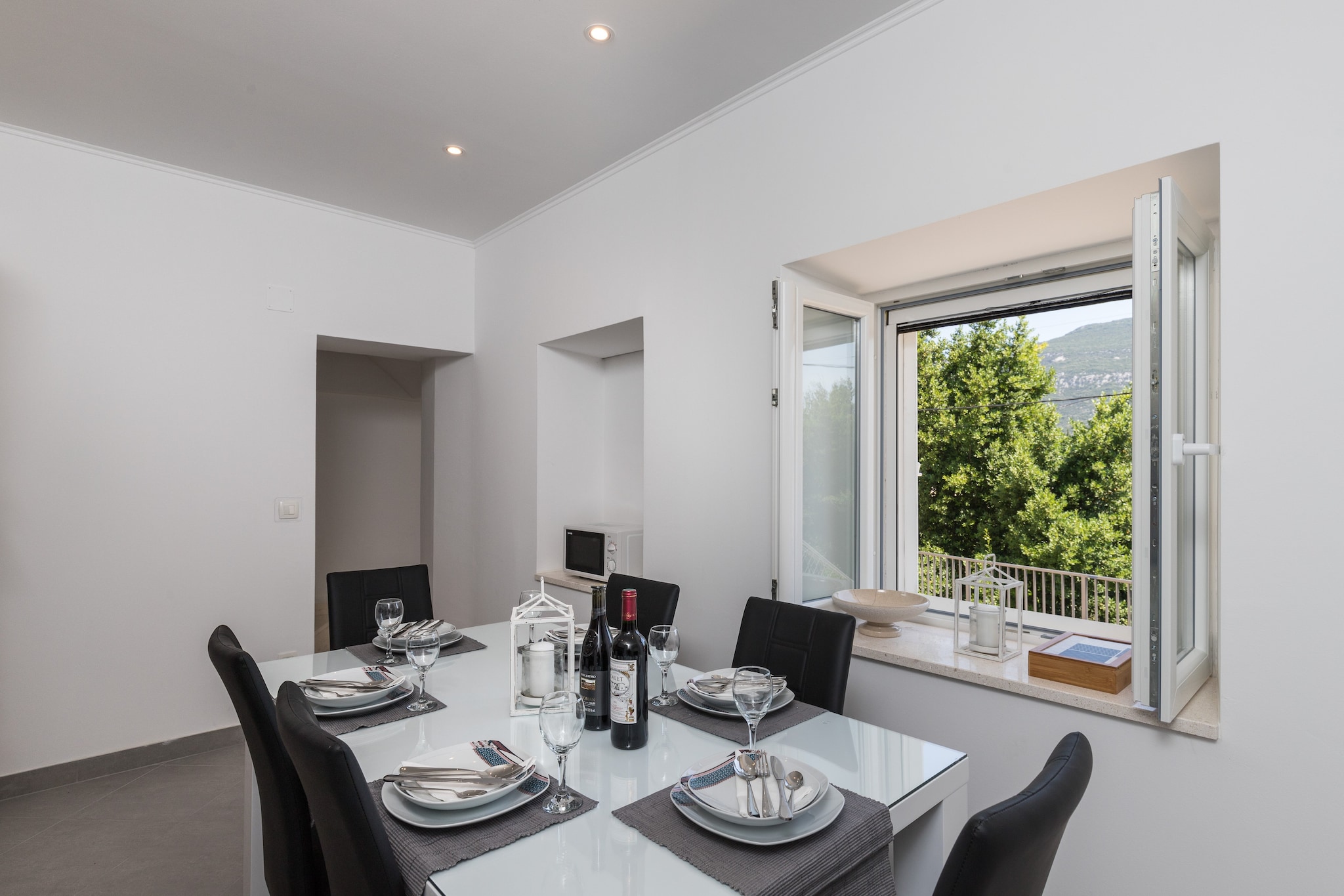 Holiday Home Monika - Two Bedroom Holiday Home with Terrace and Sea View-Dining room